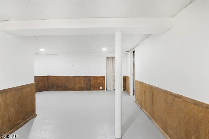 Rockaway, New Jersey, 07866-3406, United States, 3 Bedrooms Bedrooms, ,3 BathroomsBathrooms,Residential,For Sale,1976653