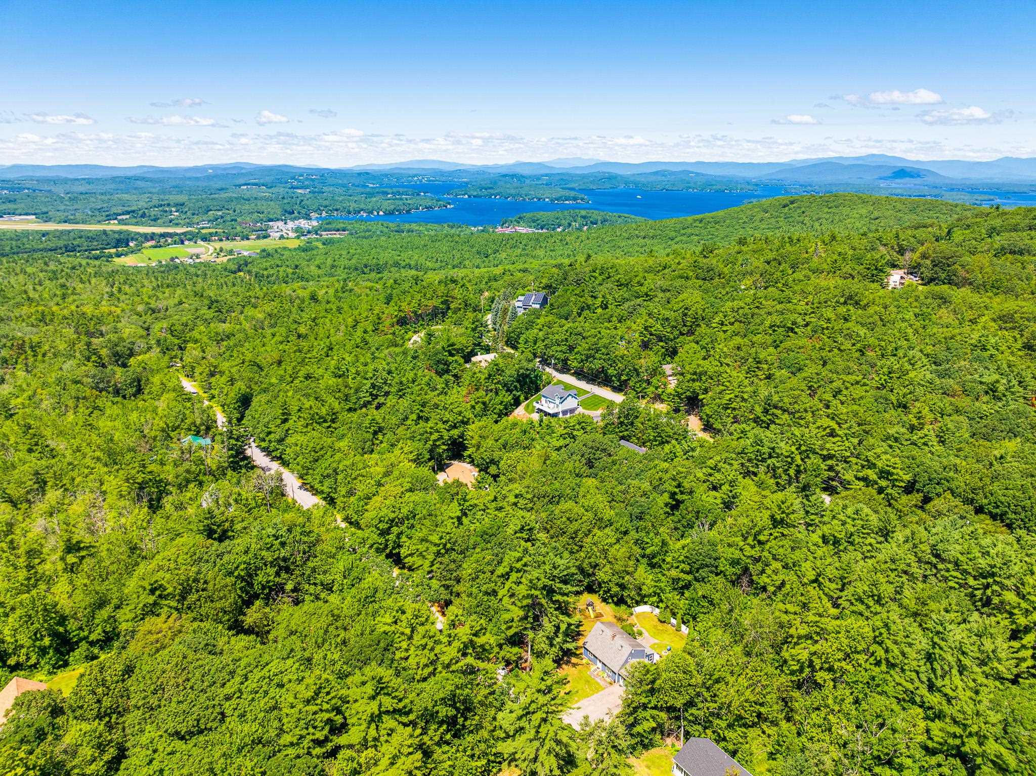 Gilford, New Hampshire, 03249, United States, 4 Bedrooms Bedrooms, ,1 BathroomBathrooms,Residential,For Sale,1901287