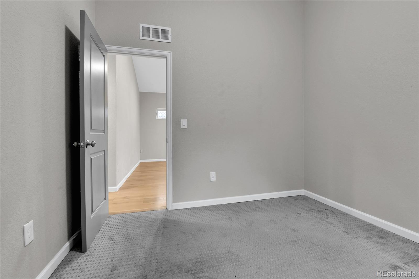 Denver, Colorado, 80220, United States, 3 Bedrooms Bedrooms, ,1 BathroomBathrooms,Residential,For Sale,1932053