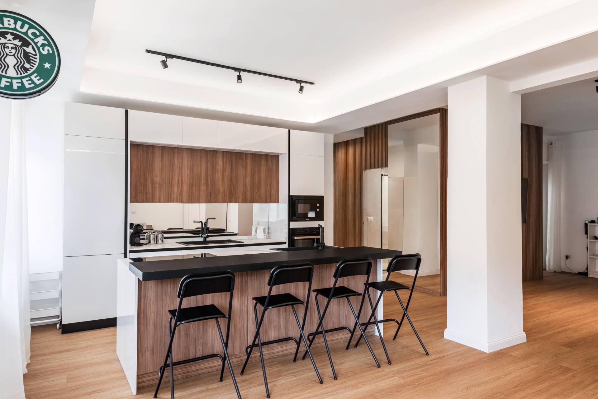 Roma, Roma, 00100, IT, 1 Bedroom Bedrooms, ,1 BathroomBathrooms,Residential,For Sale,1927247