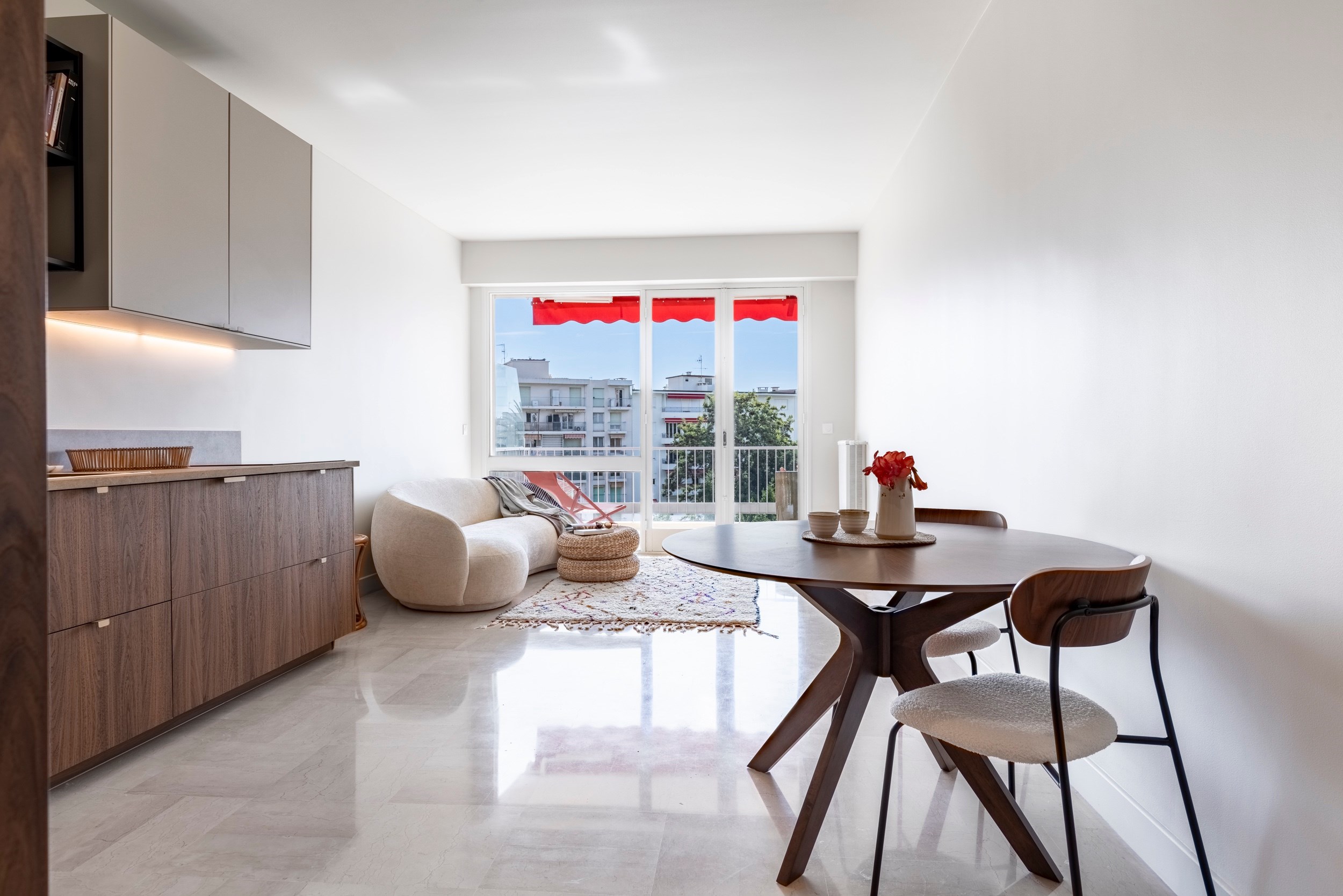  Parc Impérial - Exclusive listing: renovated 2-bed apartment with terrace and v… - 物件實景