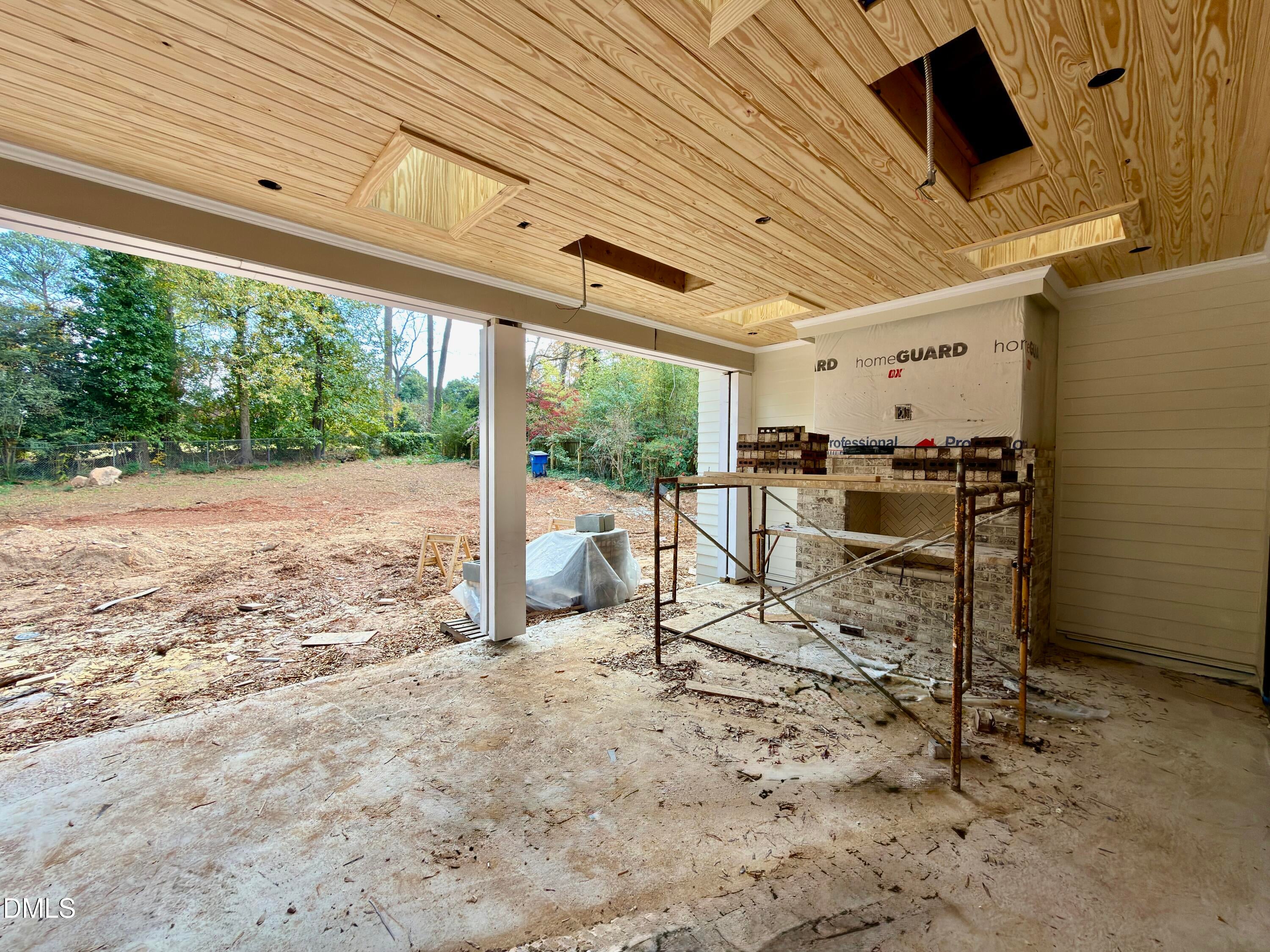 Raleigh, North Carolina, 27608, United States, 4 Bedrooms Bedrooms, ,6 BathroomsBathrooms,Residential,For Sale,1988275