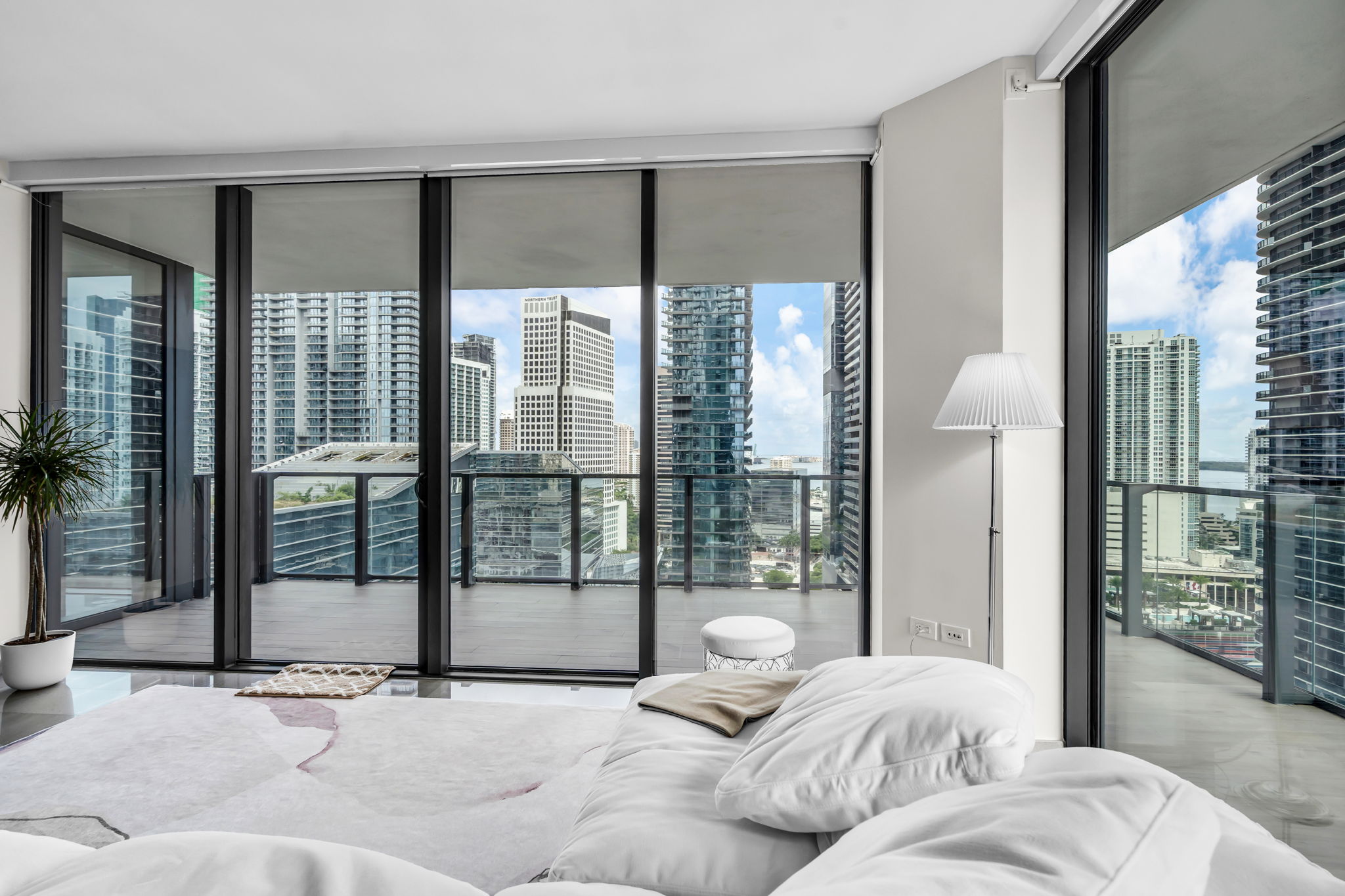  88 SW 7th St, Miami, FL, 33130 - 物件實景