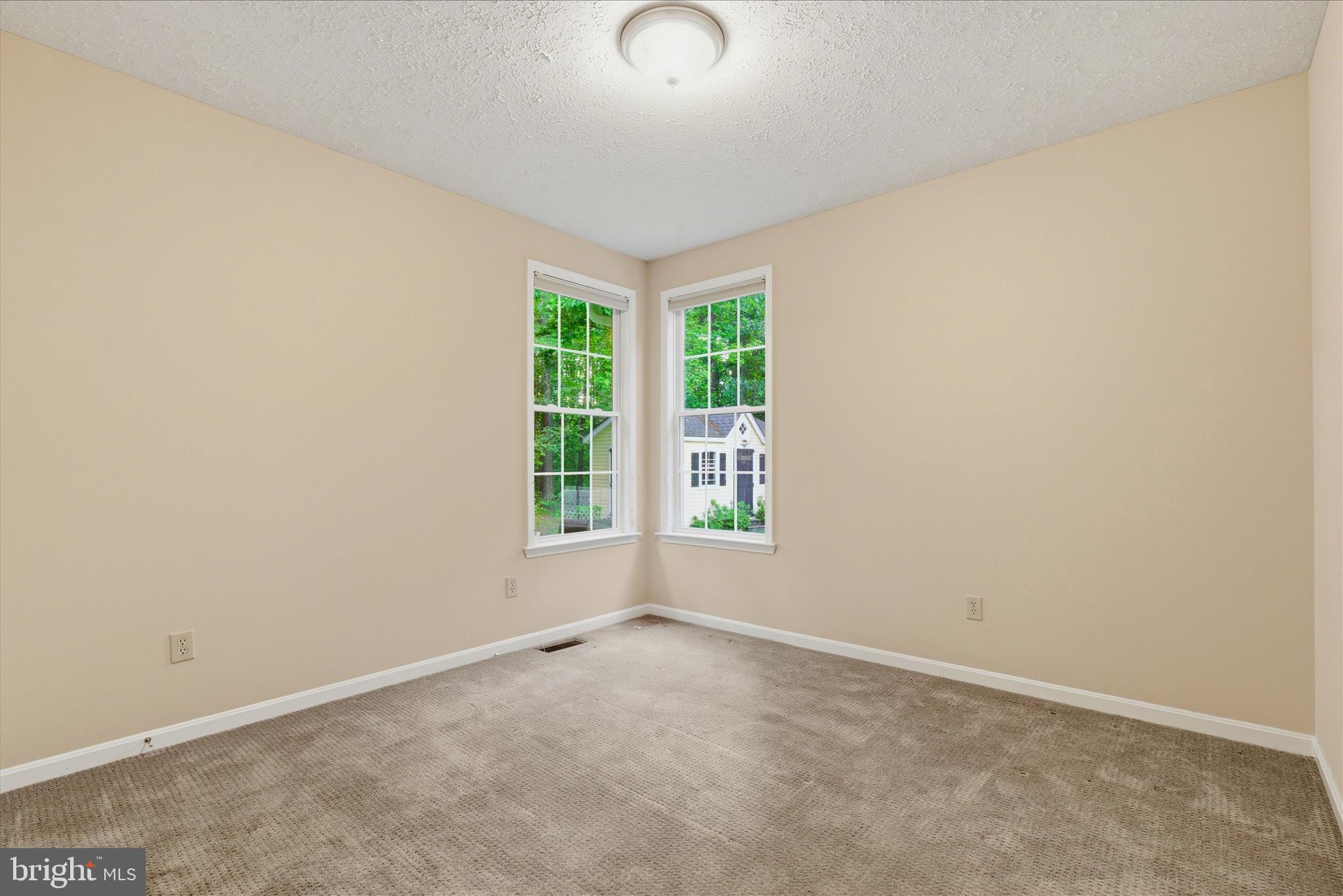 Hughesville, Maryland, 20637, United States, 3 Bedrooms Bedrooms, ,2 BathroomsBathrooms,Residential,For Sale,2049068