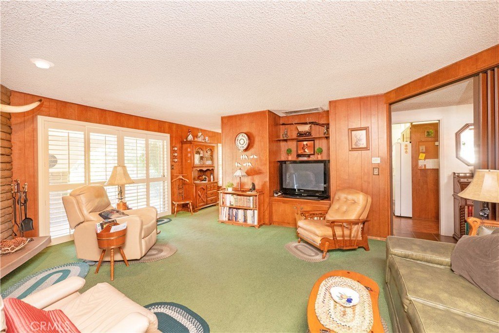 La Verne, California, 91750, United States, 3 Bedrooms Bedrooms, ,2 BathroomsBathrooms,Residential,For Sale,1981823