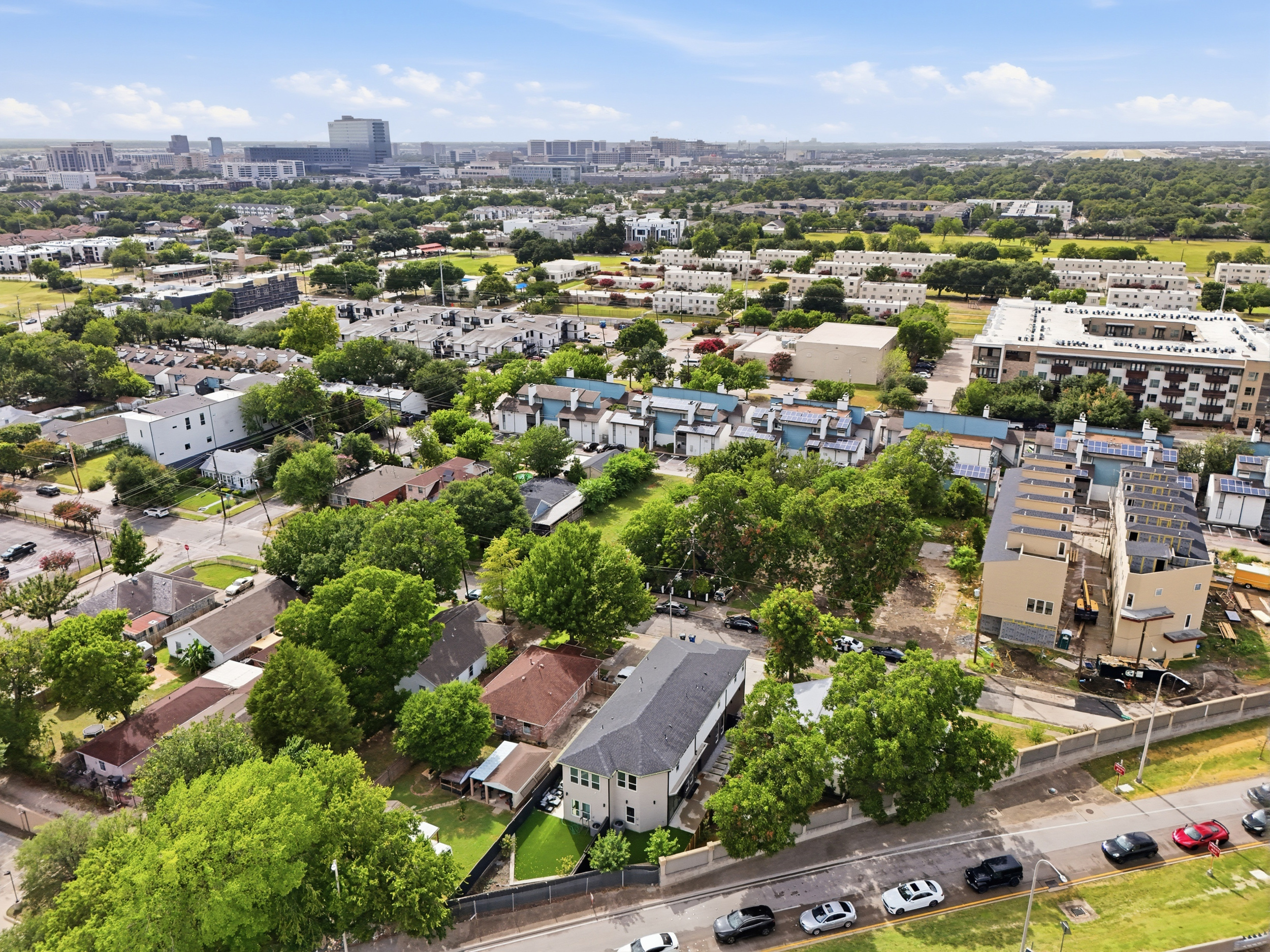  2724 Hondo, Dallas, TX, 75219 - 物件實景
