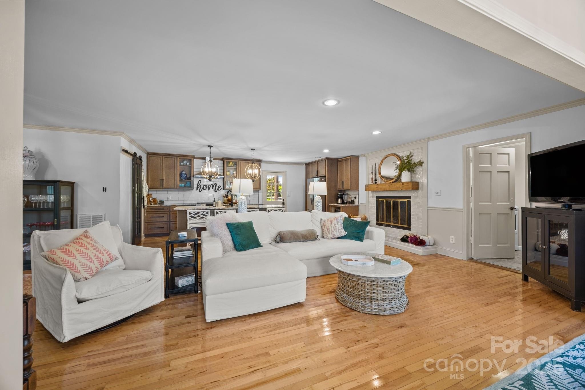 Salisbury, North Carolina, 28146, United States, 3 Bedrooms Bedrooms, ,2 BathroomsBathrooms,Residential,For Sale,1975878