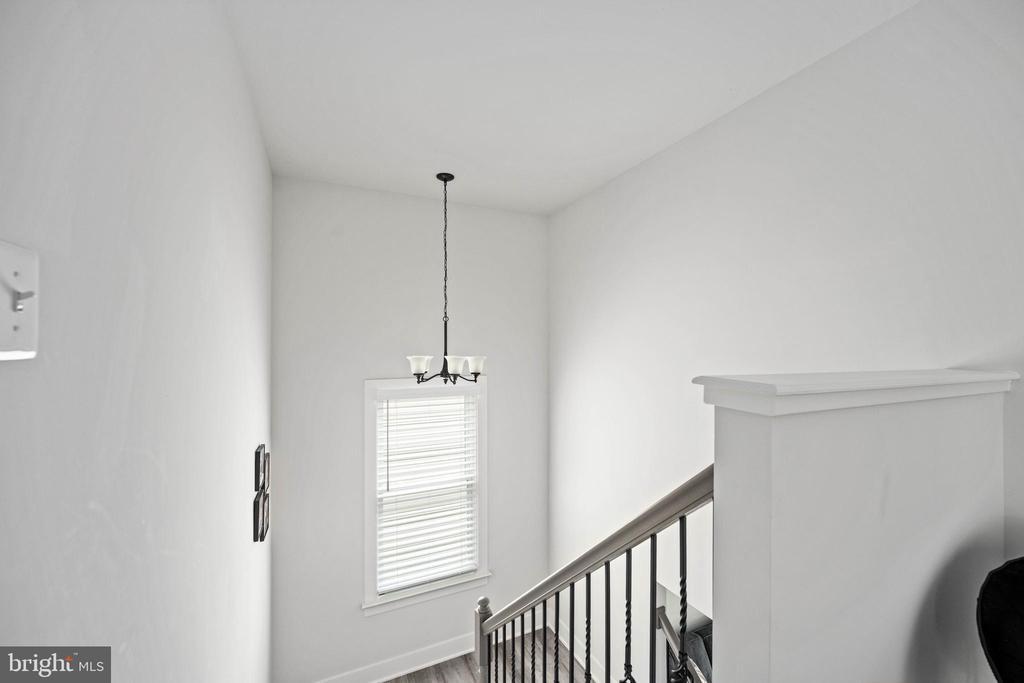 Colonial Beach, Virginia, 22443, United States, 4 Bedrooms Bedrooms, ,3 BathroomsBathrooms,Residential,For Sale,1917593