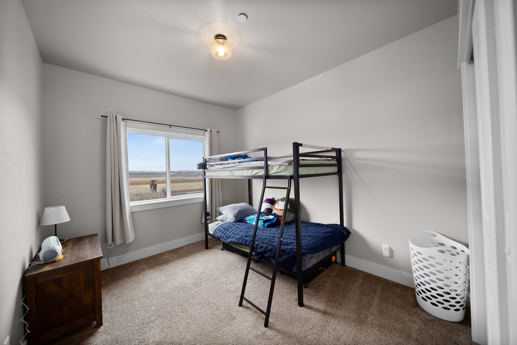  8933 NW Elizabeth Way Prineville, OR 97754 - 物件實景