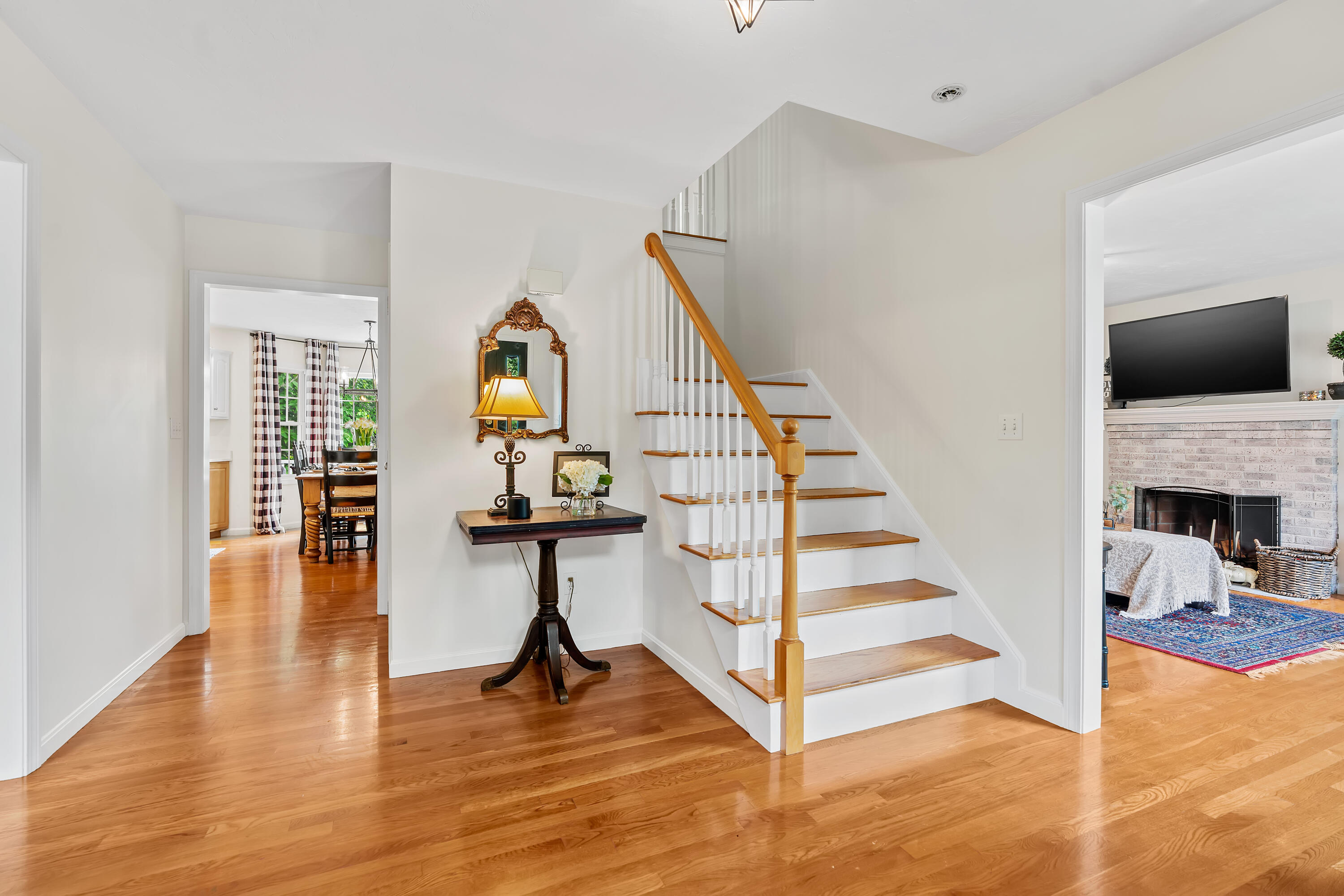  2 Ture Lane, Holbrook, MA, 02343 - 物件實景