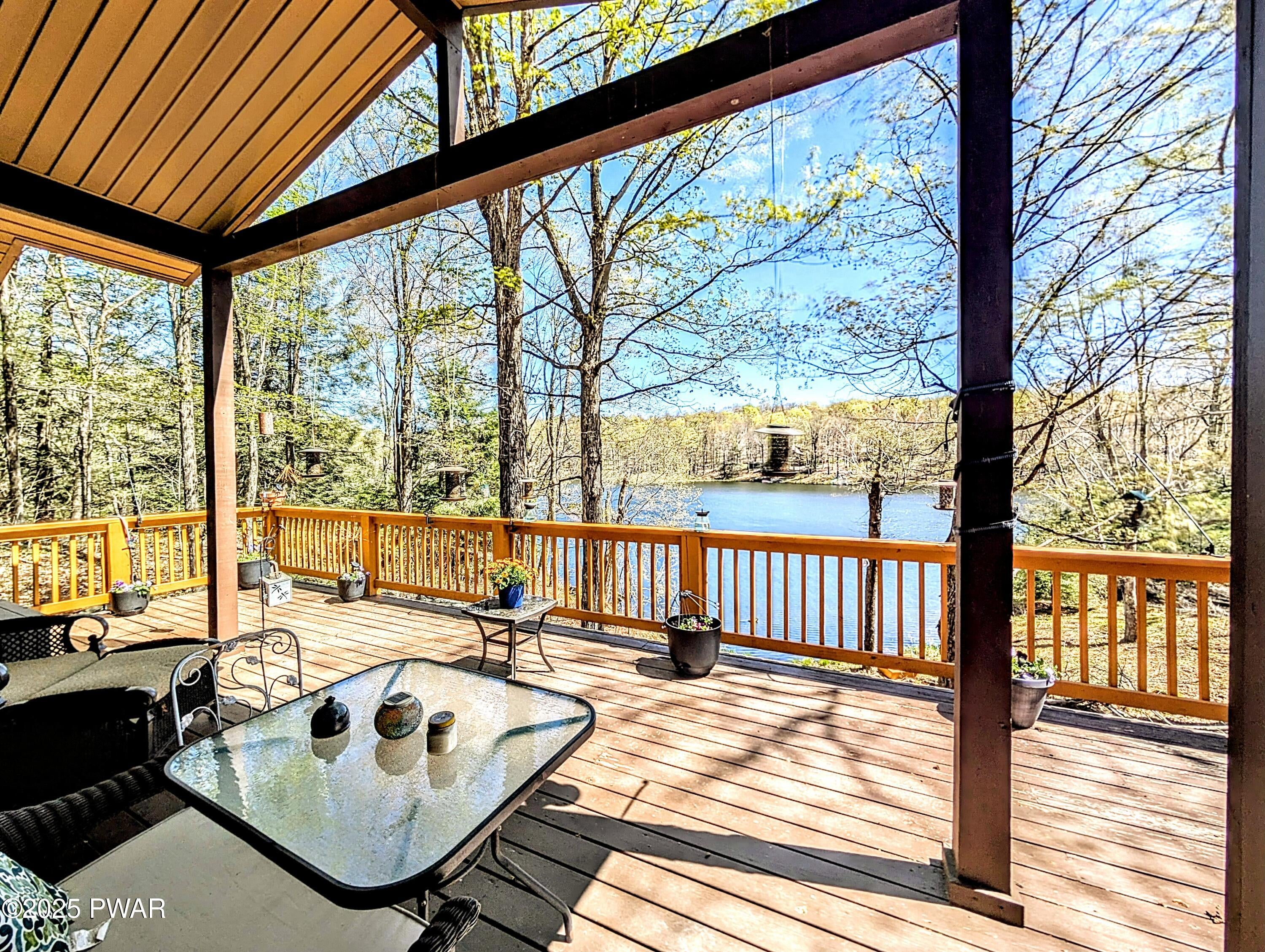 Canadensis, Pennsylvania, 18325, United States, 4 Bedrooms Bedrooms, ,2 BathroomsBathrooms,Residential,For Sale,1983117