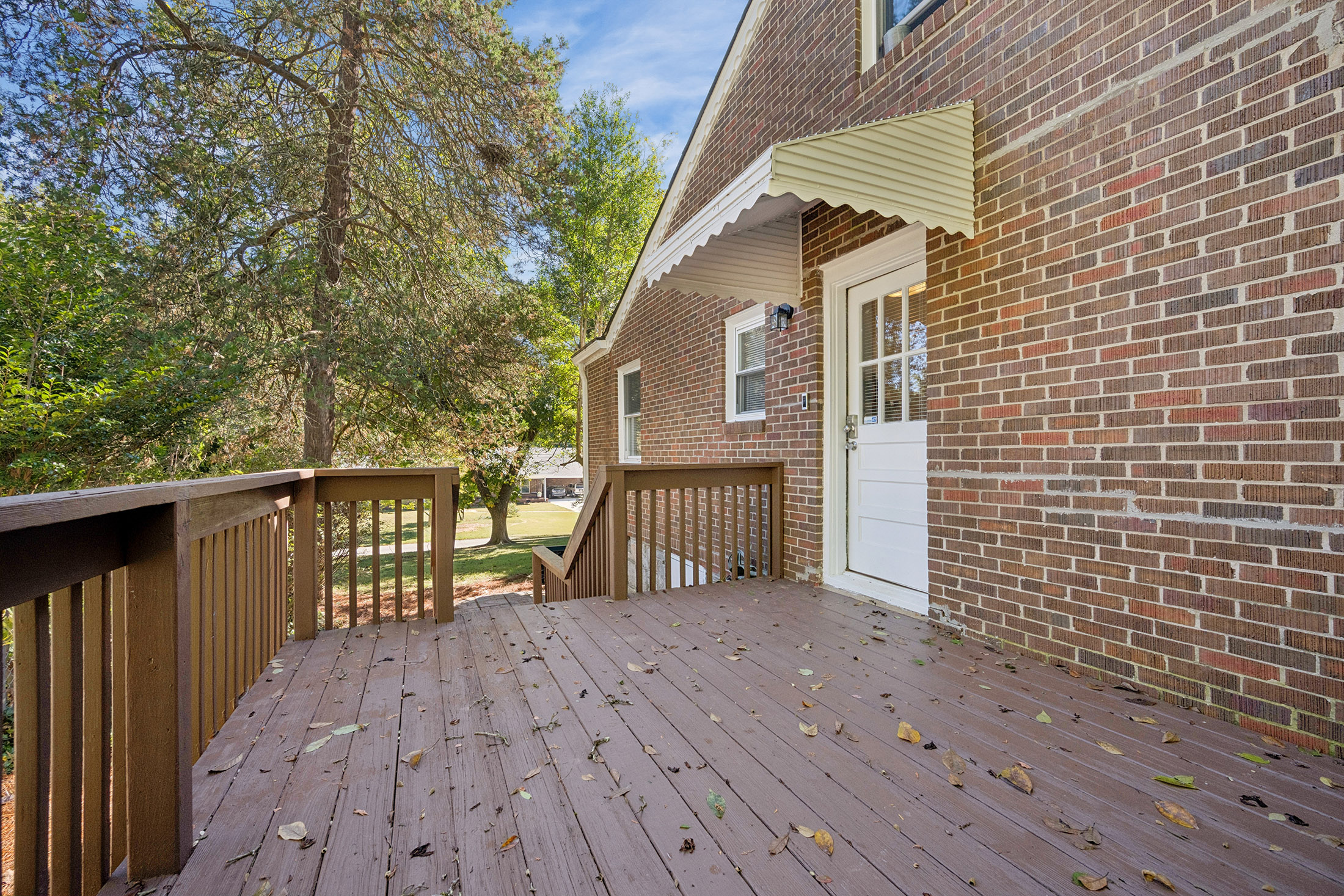  Beautifully Updated Brick Duplex Offers Rare Opportunity in the Heart of Decatur - 物件實景