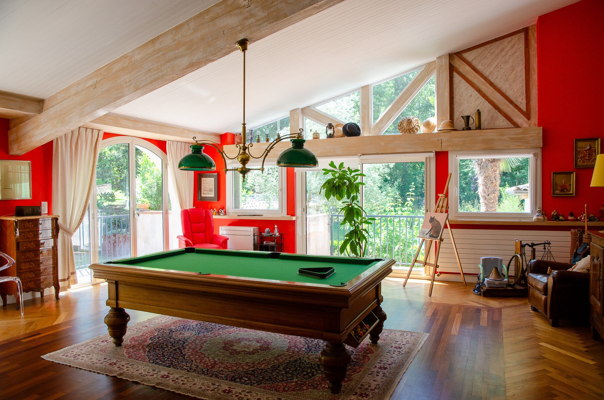  Superb property set in landscaped grounds near an 18-hole golf course. - 物件實景