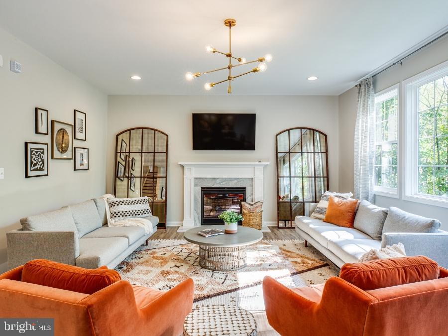 Nokesville, Virginia, 20181, United States, 4 Bedrooms Bedrooms, ,3 BathroomsBathrooms,Residential,For Sale,1849826