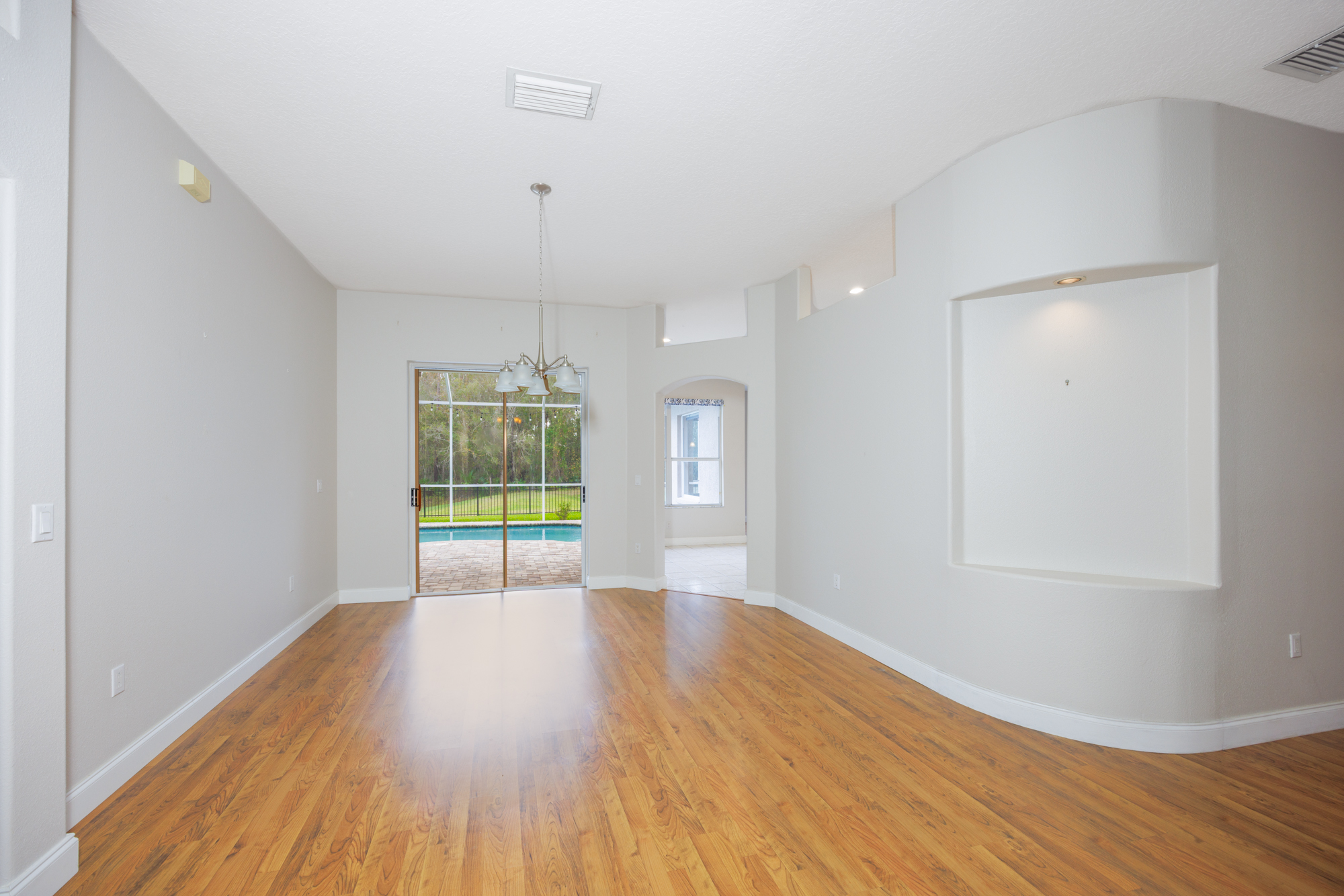 Tampa, Florida, 33647, United States, 4 Bedrooms Bedrooms, ,3 BathroomsBathrooms,Residential,For Sale,1982962