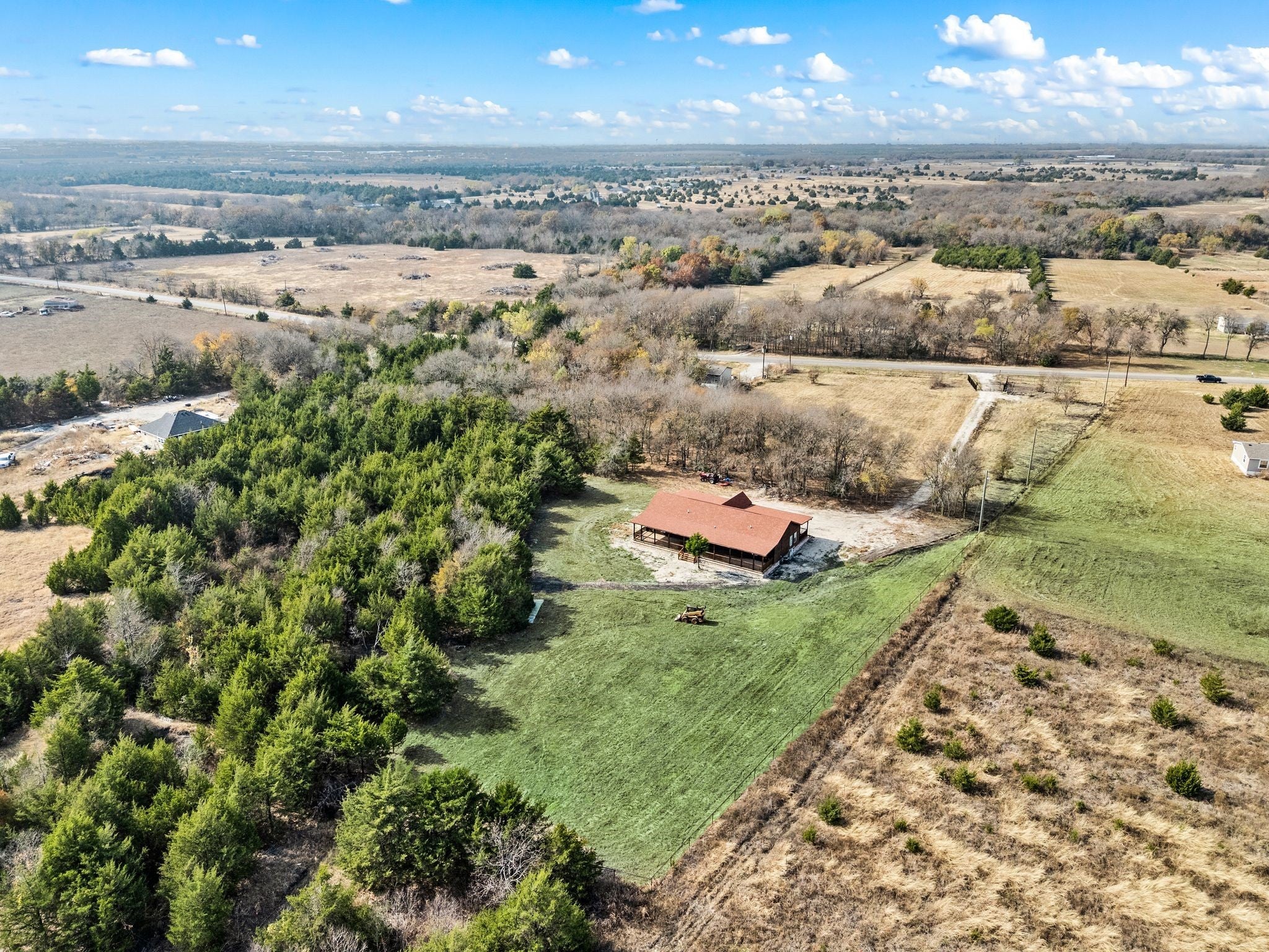 Farmersville, Texas, 75442, United States, 3 Bedrooms Bedrooms, ,2 BathroomsBathrooms,Residential,For Sale,1995432