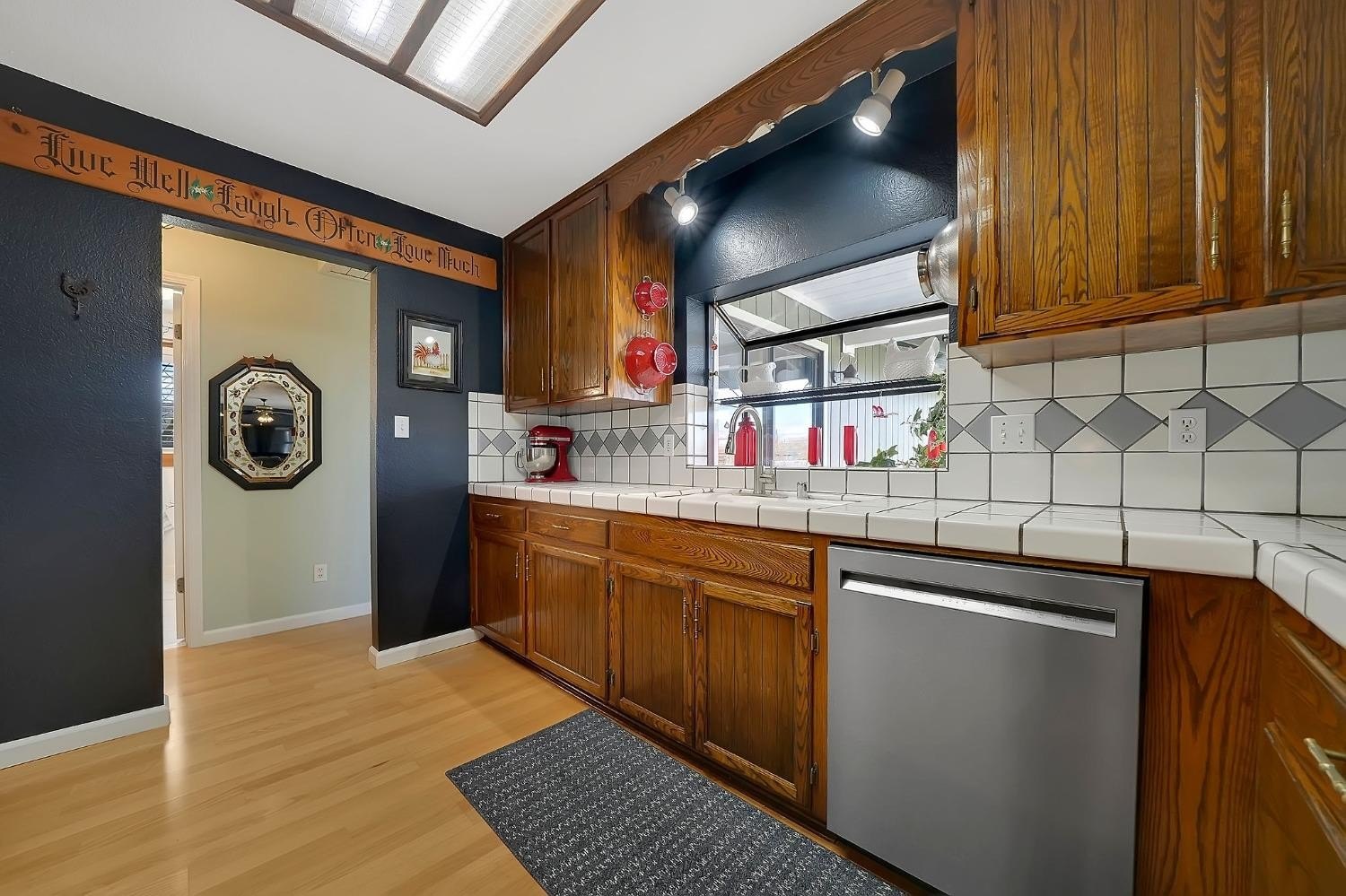 Valley Springs, California, 95252, United States, 5 Bedrooms Bedrooms, ,4 BathroomsBathrooms,Residential,For Sale,1724750