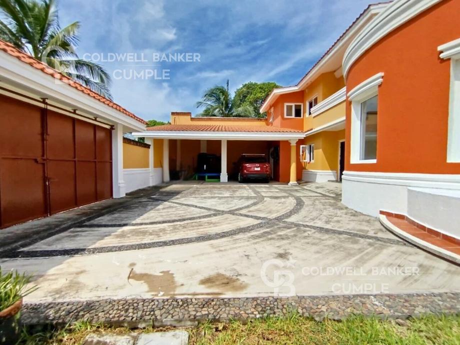 Alvarado, Veracruz de Ignacio de la Llave, 95263, Mexico, 5 Bedrooms Bedrooms, ,6 BathroomsBathrooms,Residential,For Sale,1991662