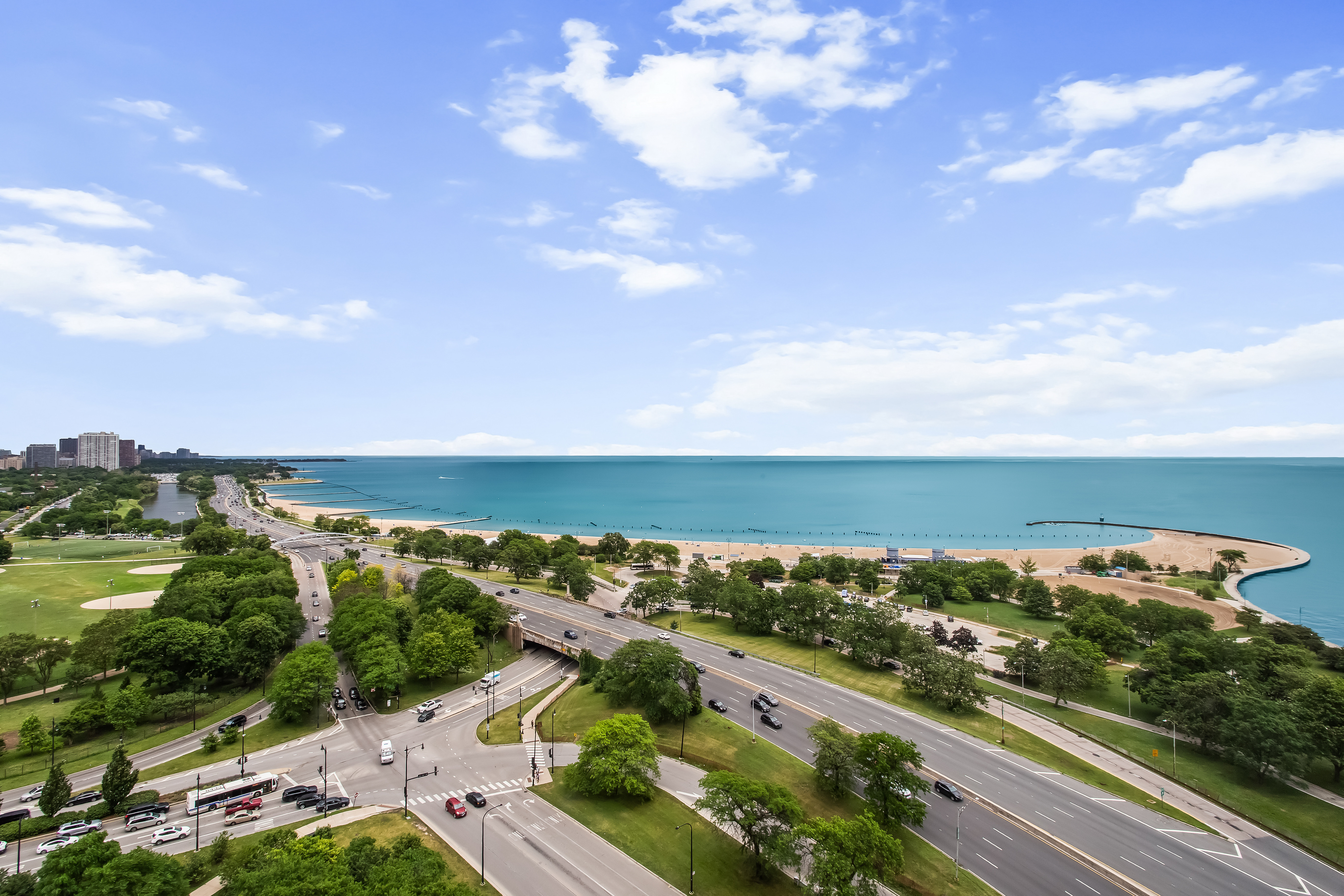  Breathtaking Views of Lake Michigan and Lincoln Park from Every Angle - 物件實景