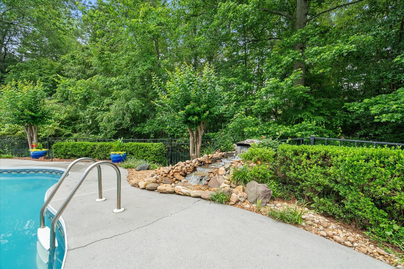 Villa Rica, Georgia, 30180, United States, 6 Bedrooms Bedrooms, ,4 BathroomsBathrooms,Residential,For Sale,1983769