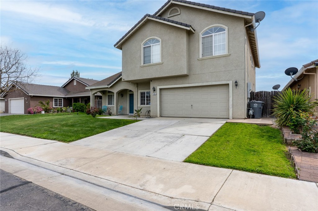 Los Banos, California, 93635, United States, 5 Bedrooms Bedrooms, ,3 BathroomsBathrooms,Residential,For Sale,1887917