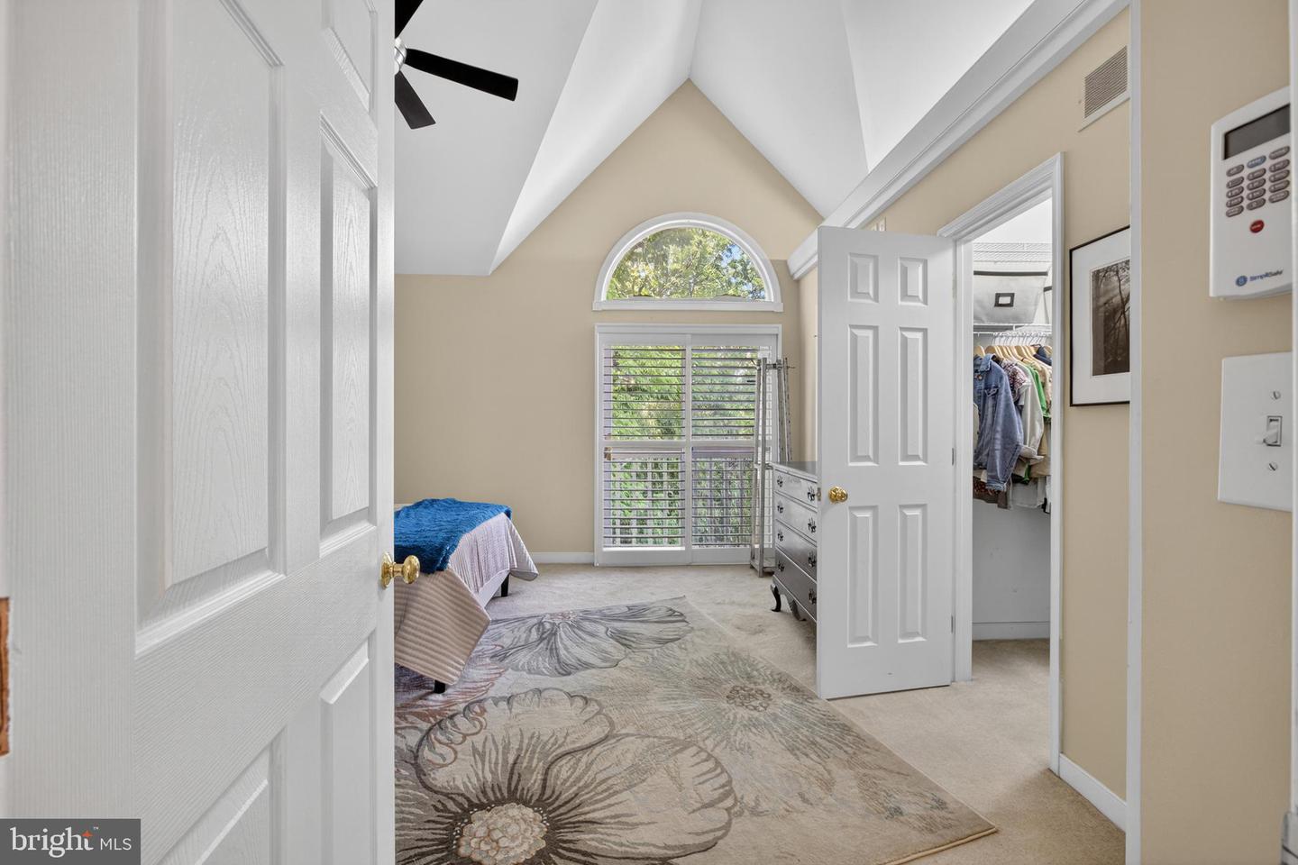 WILMINGTON, Delaware, 19806, United States, 4 Bedrooms Bedrooms, ,4 BathroomsBathrooms,Residential,For Sale,2048566