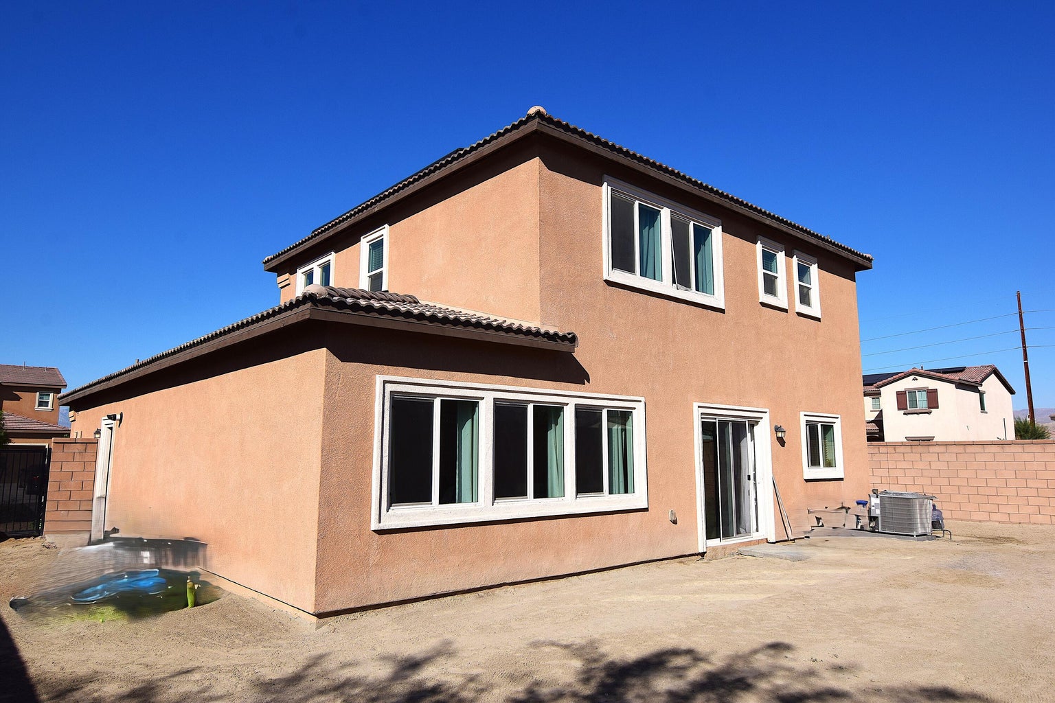 Indio, California, 92203, United States, 4 Bedrooms Bedrooms, ,3 BathroomsBathrooms,Residential,For Sale,1992452