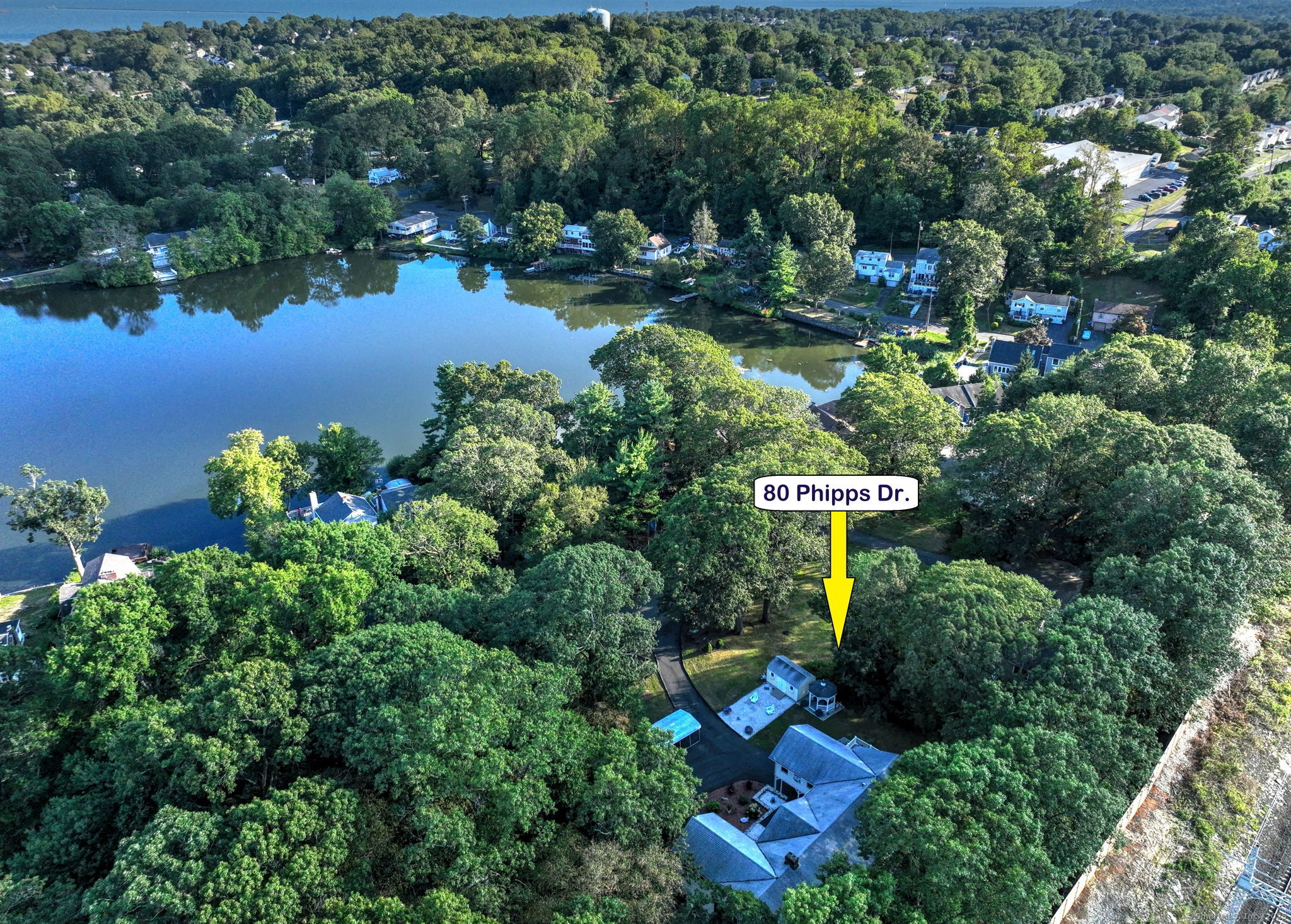 West Haven, Connecticut, 06516, United States, 3 Bedrooms Bedrooms, ,2 BathroomsBathrooms,Residential,For Sale,1925877
