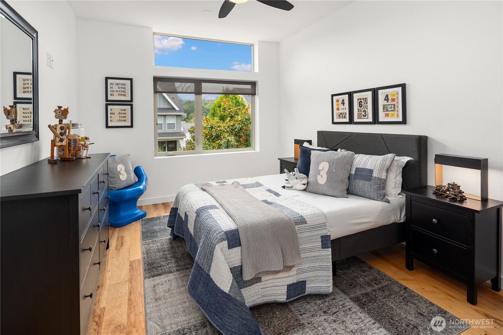 Seattle, Washington, 98108, United States, 3 Bedrooms Bedrooms, ,3 BathroomsBathrooms,Residential,For Sale,1947115
