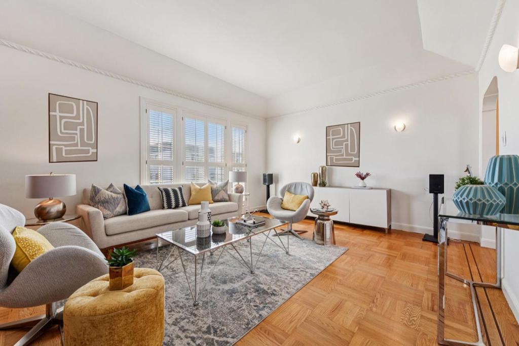 Daly City, California, 94014, United States, 3 Bedrooms Bedrooms, ,2 BathroomsBathrooms,Residential,For Sale,2028412