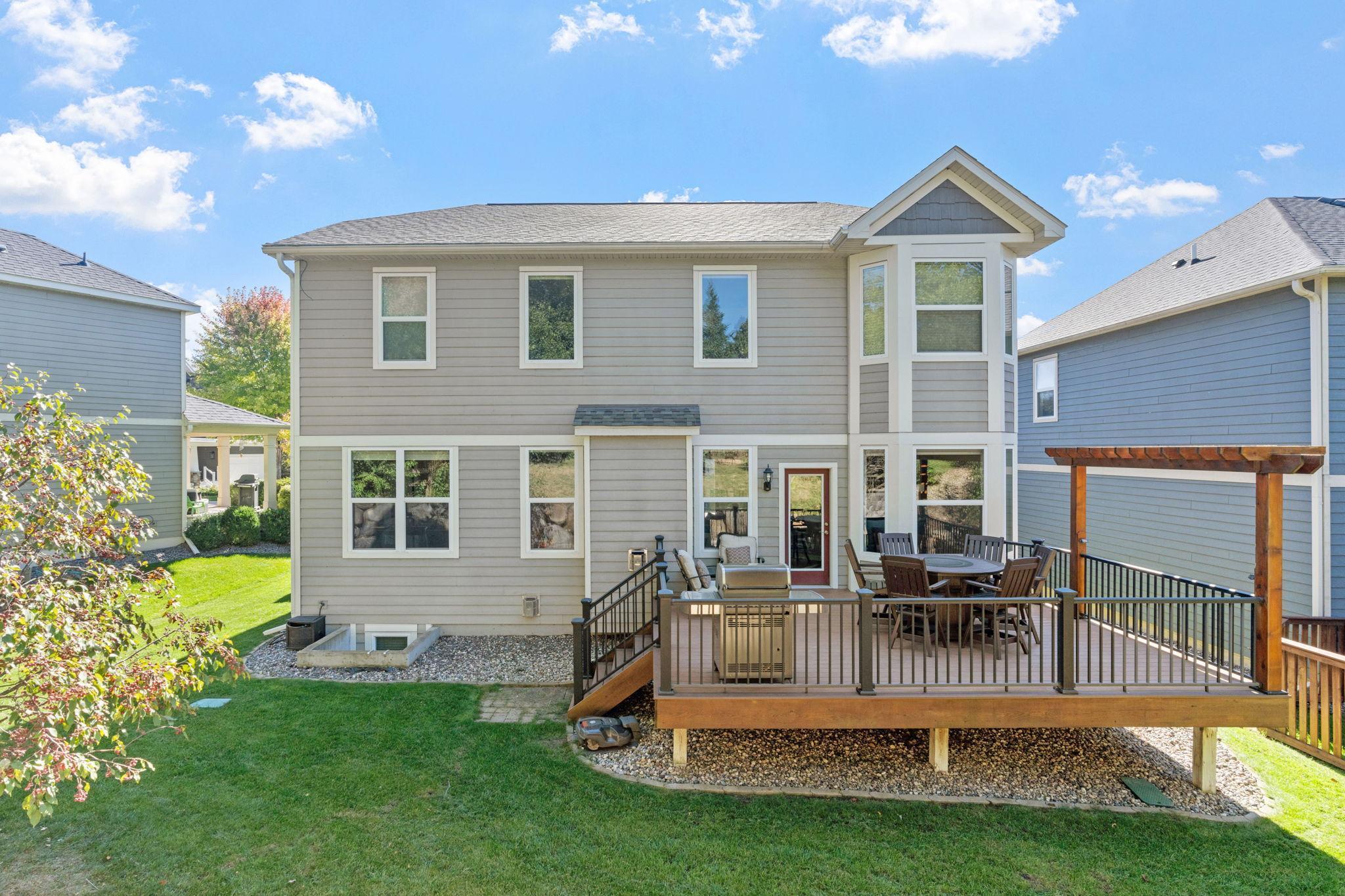 Minnetonka, Minnesota, 55343, United States, 5 Bedrooms Bedrooms, ,3 BathroomsBathrooms,Residential,For Sale,1987547