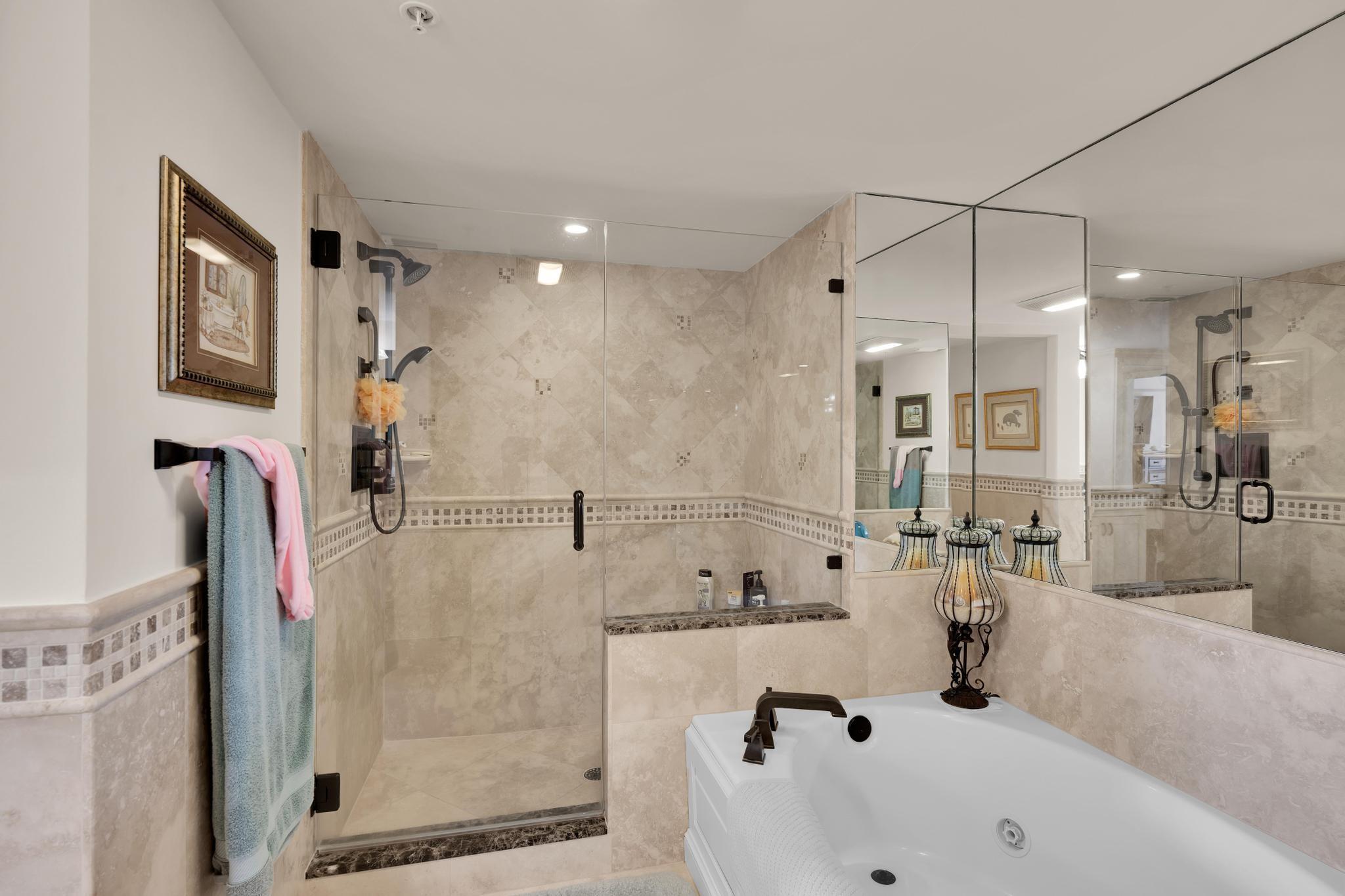 Pompano Beach, Florida, 33062, United States, 2 Bedrooms Bedrooms, ,3 BathroomsBathrooms,Residential,For Sale,1978279