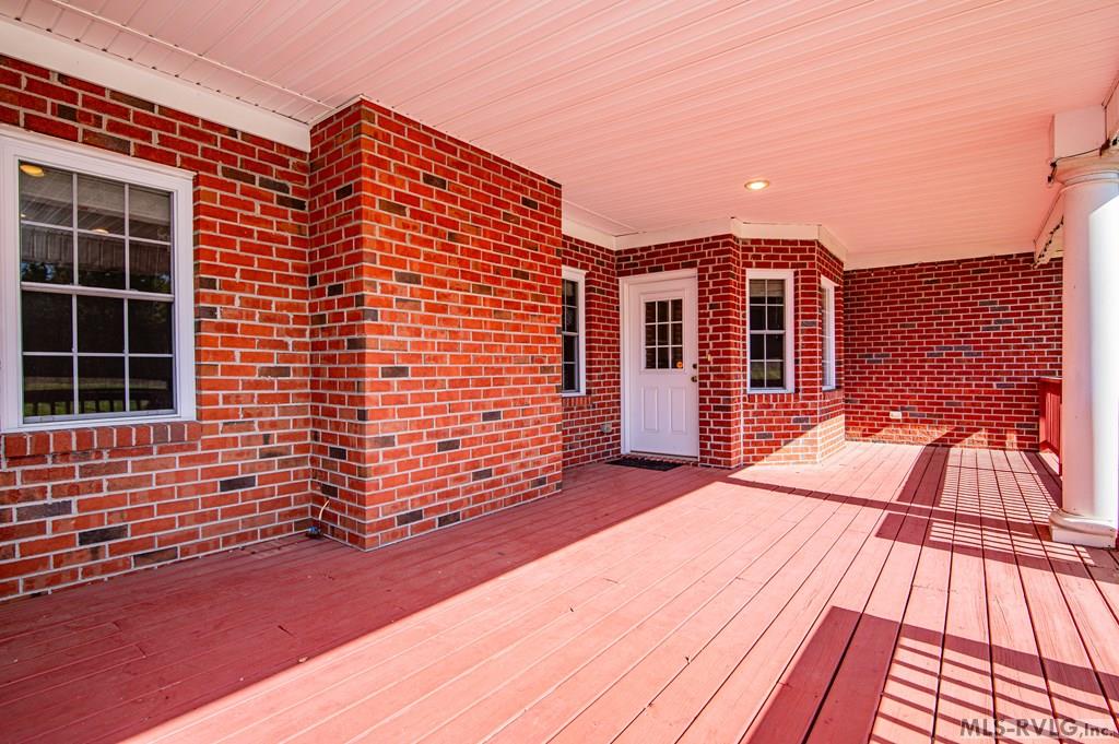 Littleton, North Carolina, 27850, United States, 4 Bedrooms Bedrooms, ,3 BathroomsBathrooms,Residential,For Sale,1972408