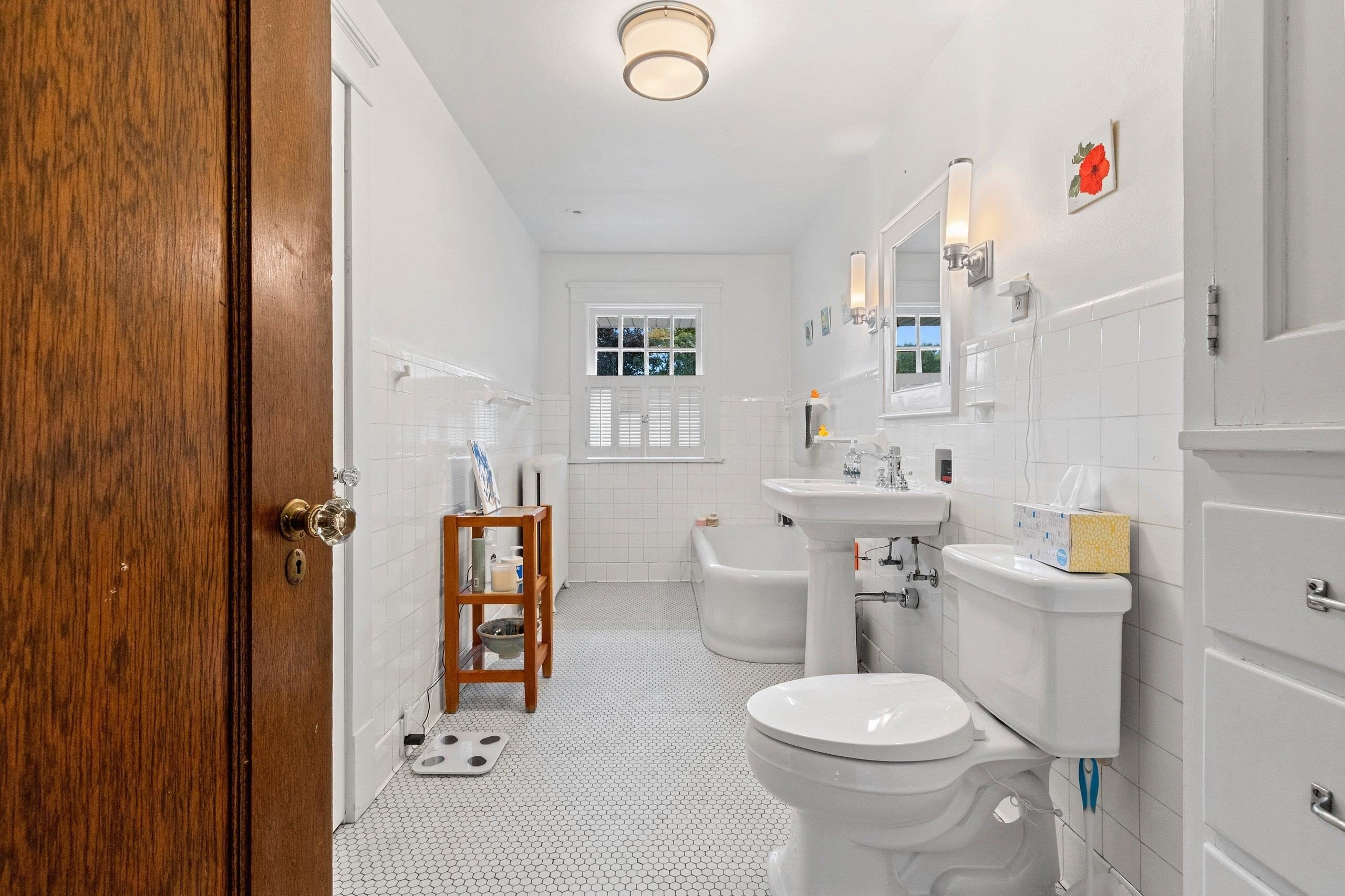 GREEN BAY, Wisconsin, 54301-3217, United States, 4 Bedrooms Bedrooms, ,3 BathroomsBathrooms,Residential,For Sale,1984503