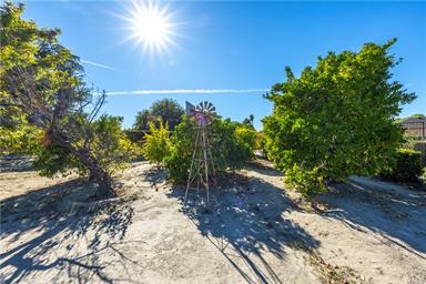 Hemet, California, 92544, United States, 5 Bedrooms Bedrooms, ,3 BathroomsBathrooms,Residential,For Sale,1989117