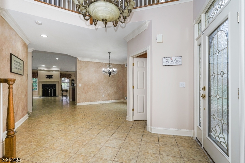 Franklin Twp., New Jersey, 08873, United States, 2 Bedrooms Bedrooms, ,3 BathroomsBathrooms,Residential,For Sale,1992917