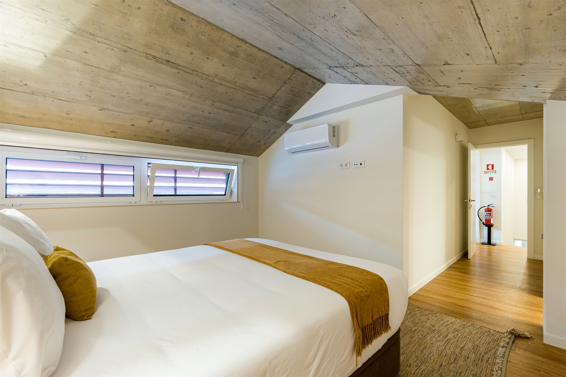  Duplex, 2 bedrooms, for Sale - 物件實景