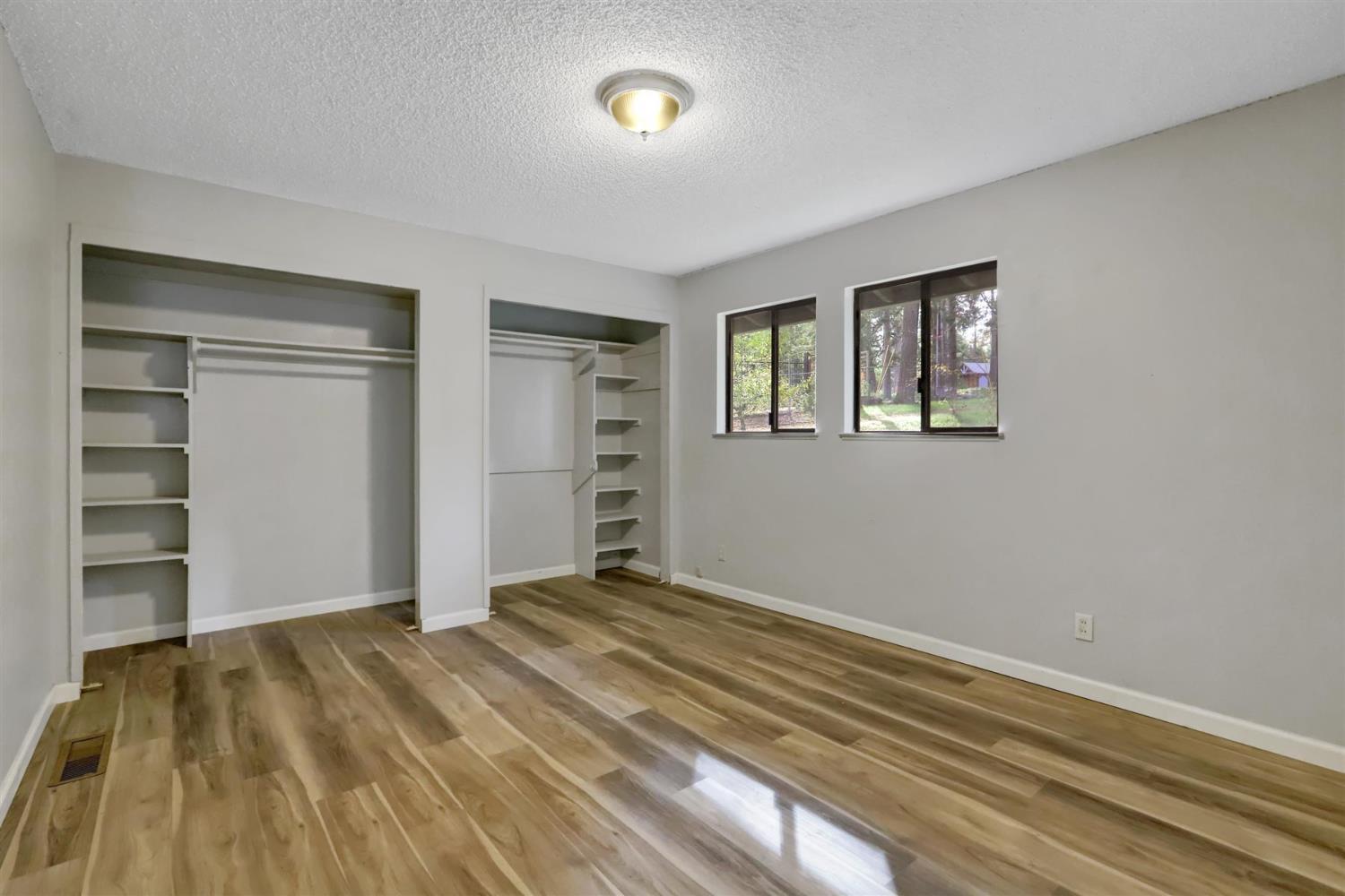 Nevada City, California, 95959, United States, 3 Bedrooms Bedrooms, ,2 BathroomsBathrooms,Residential,For Sale,1992371