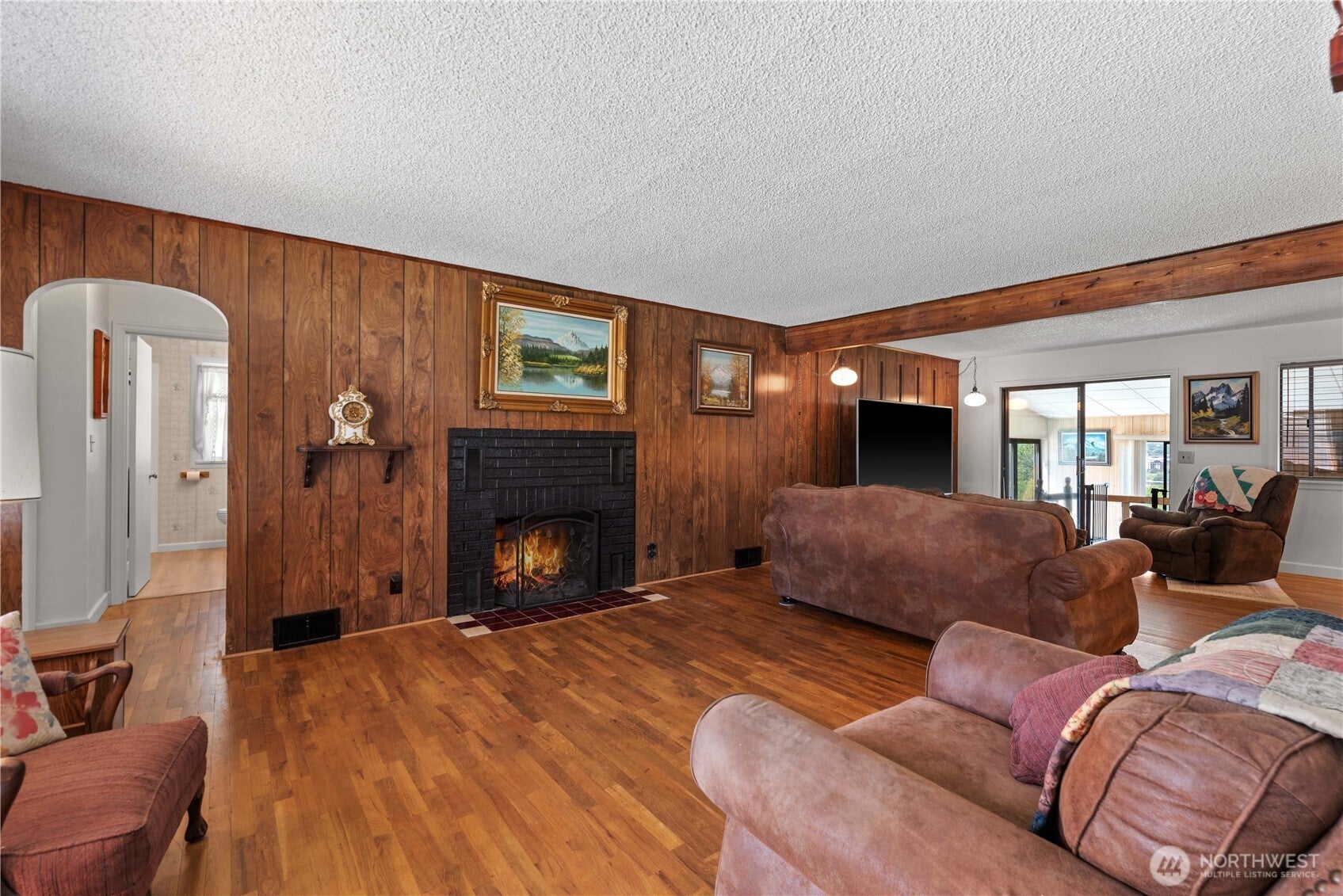 East Wenatchee, Washington, 98802, United States, 3 Bedrooms Bedrooms, ,1 BathroomBathrooms,Residential,For Sale,1890394