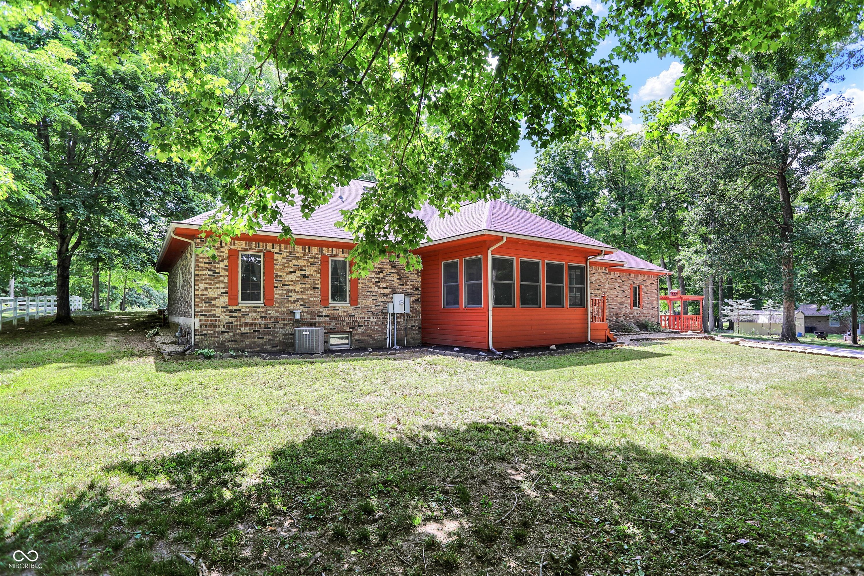 Lafayette, Indiana, 47905, United States, 3 Bedrooms Bedrooms, ,4 BathroomsBathrooms,Residential,For Sale,1979408