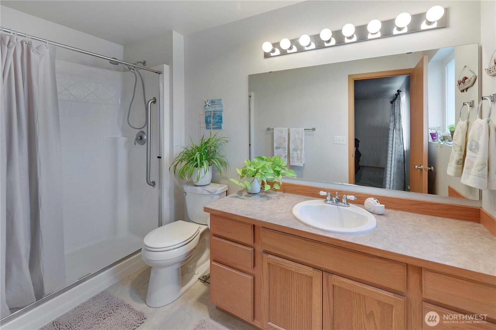 Port Hadlock, Washington, 98339, United States, 3 Bedrooms Bedrooms, ,1 BathroomBathrooms,Residential,For Sale,1919820