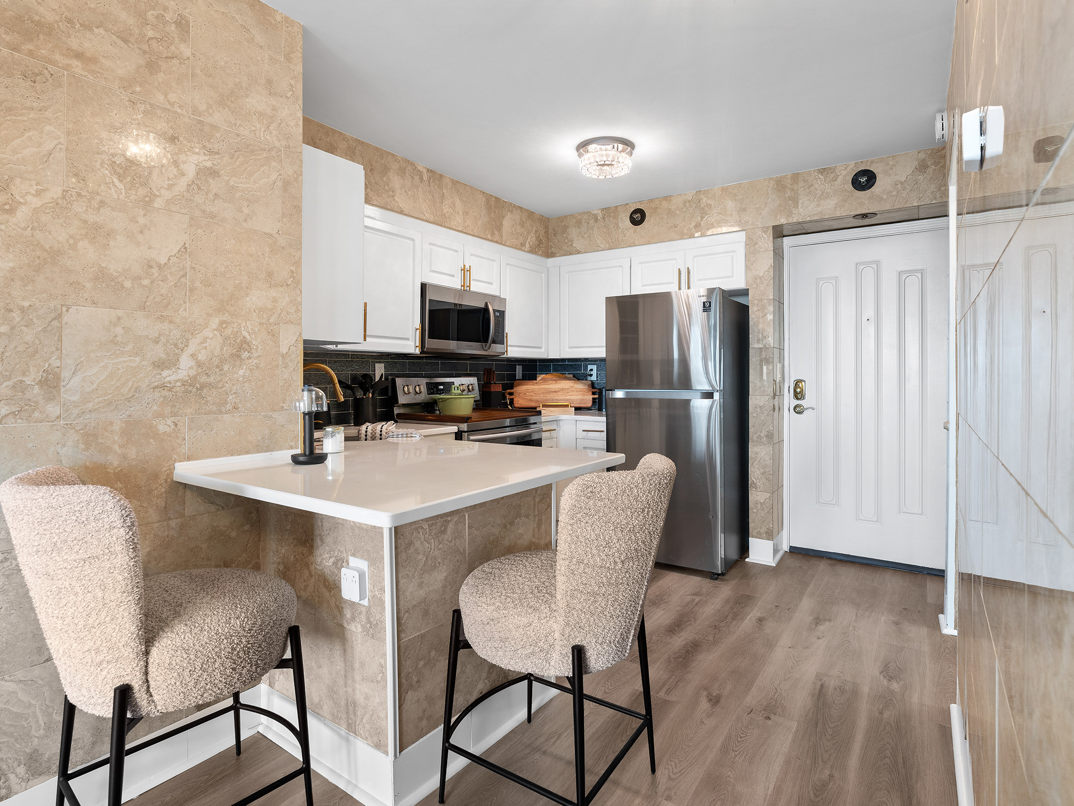  Completely Renovated Condo at The Concorde - 物件實景