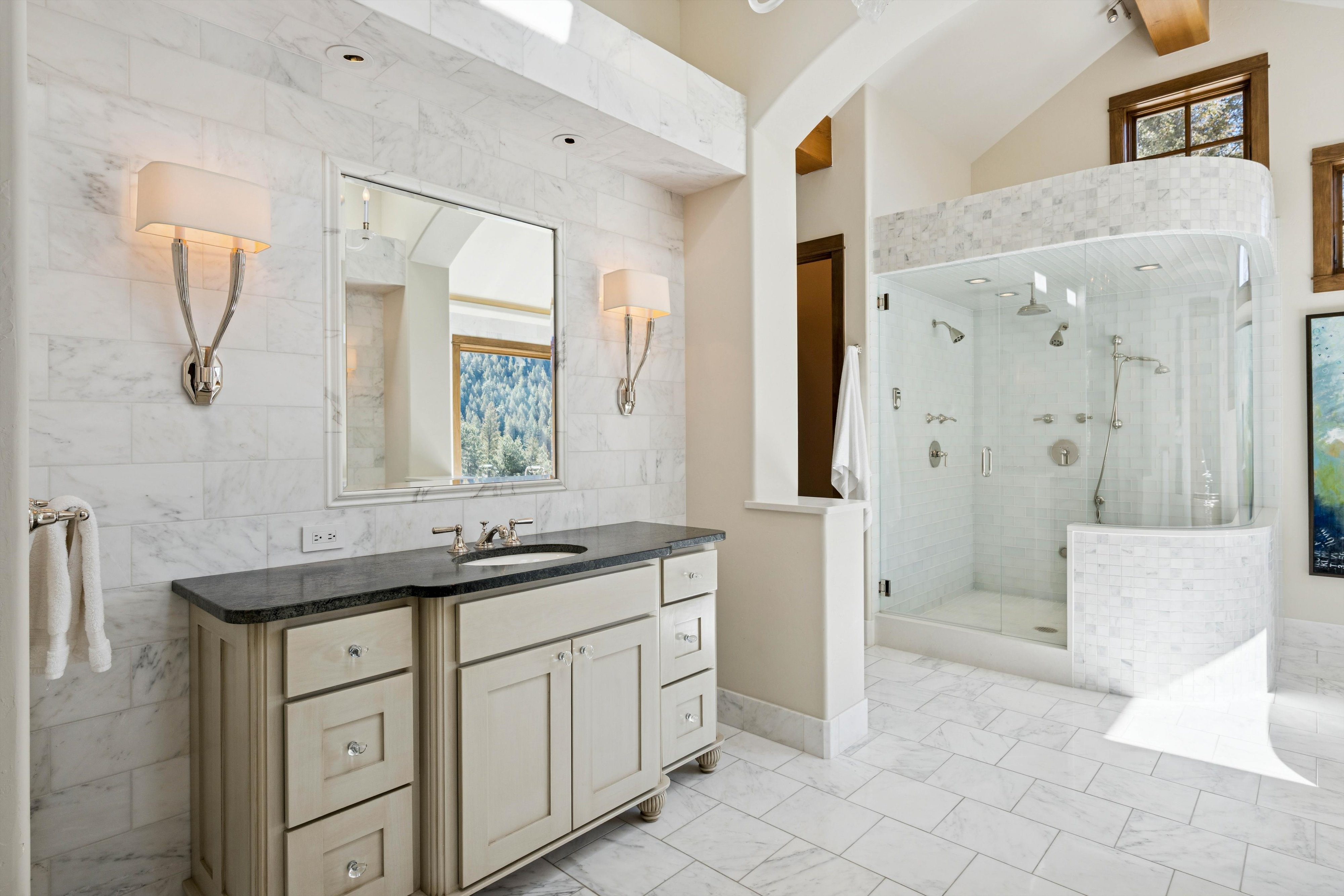  Luxury Mountain Estate in Celebrated Upper Bear Creek - 物件實景
