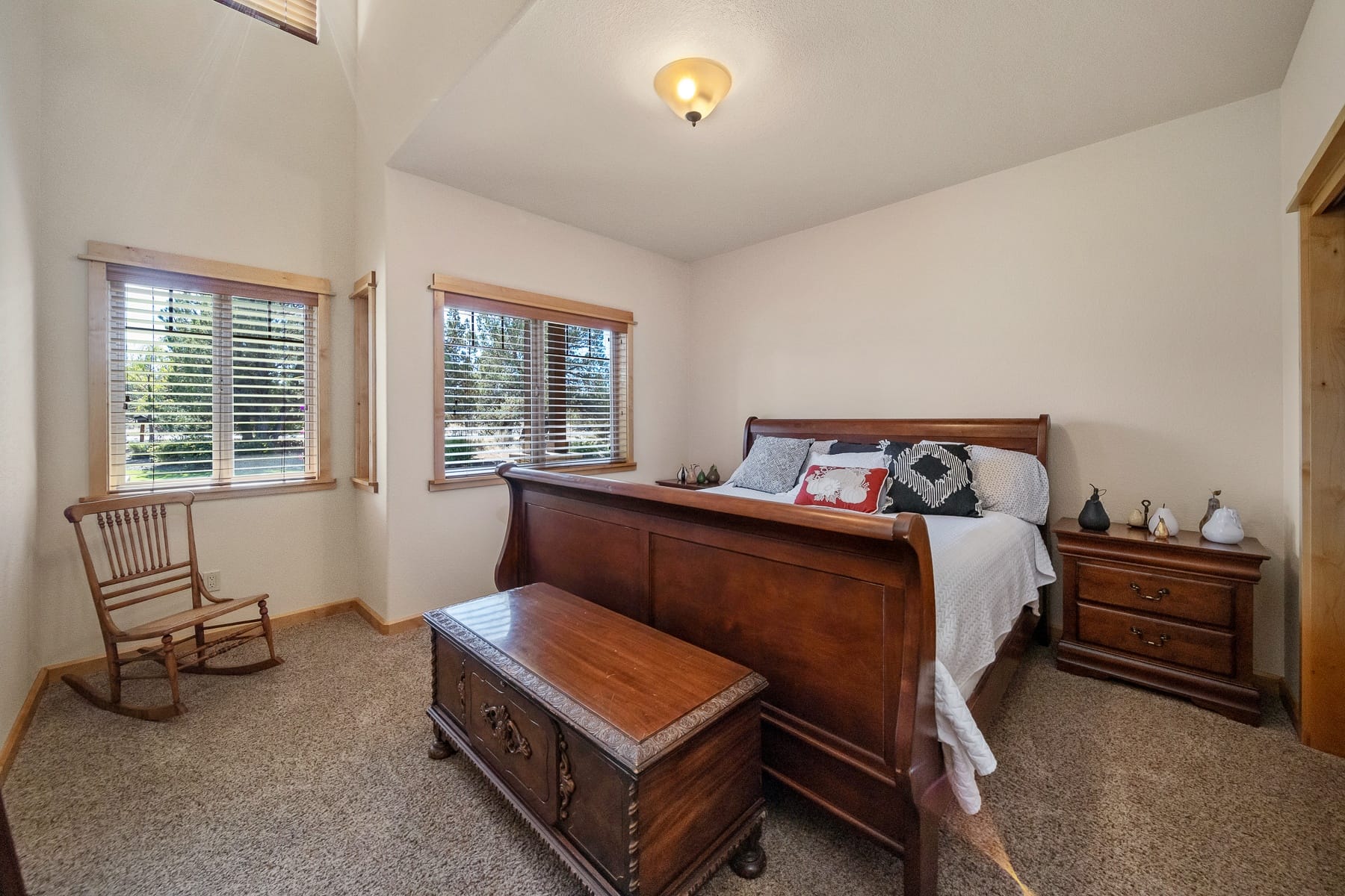  18853 SW Sisters Place Powell Butte, OR 97753 - 物件實景