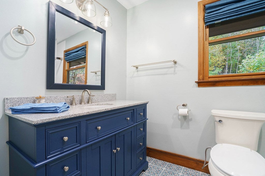 Blue Ridge, Georgia, 30513, United States, 3 Bedrooms Bedrooms, ,3 BathroomsBathrooms,Residential,For Sale,1969723