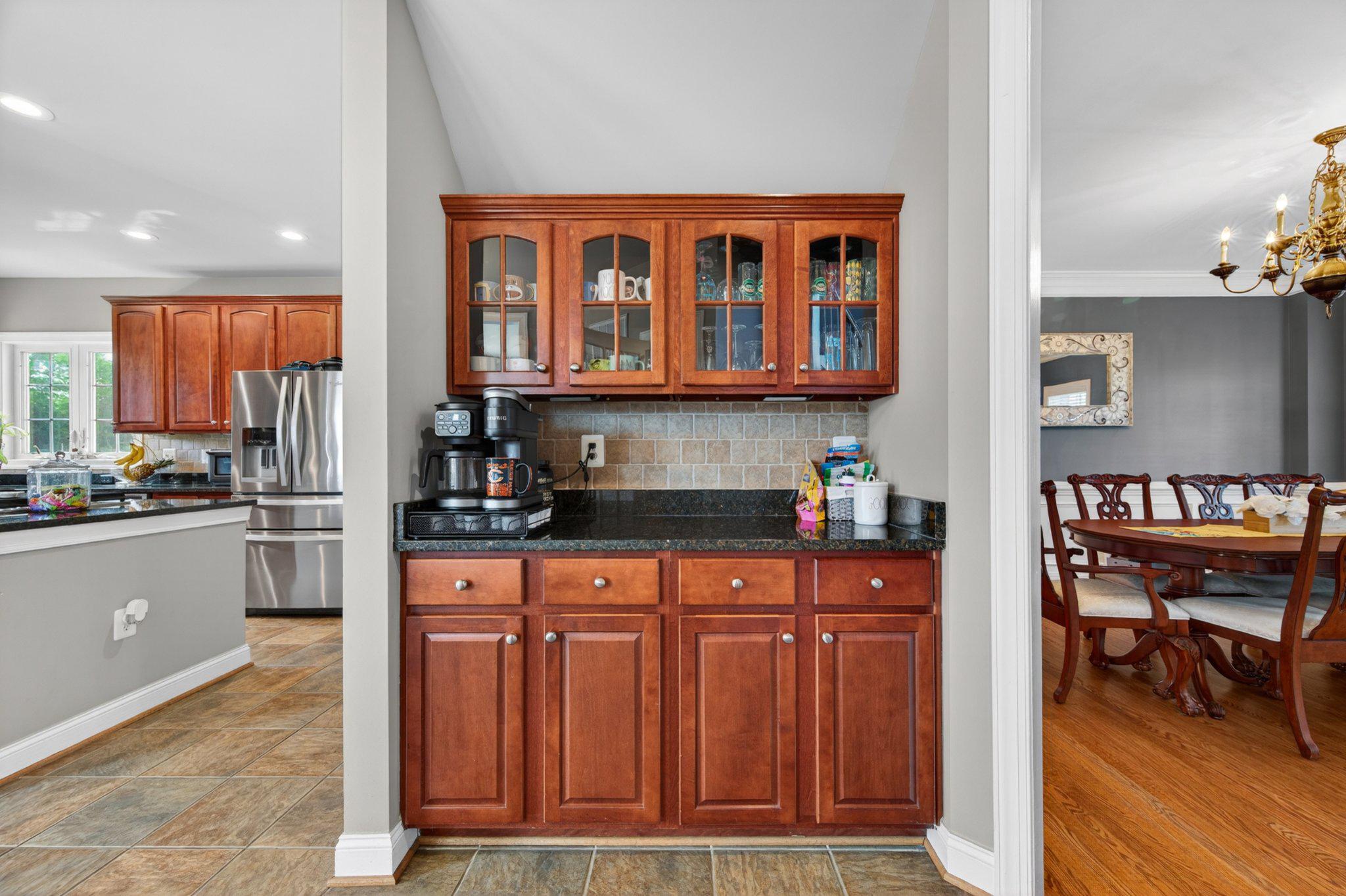 Middletown, Virginia, 22645, United States, 6 Bedrooms Bedrooms, ,6 BathroomsBathrooms,Residential,For Sale,2044764