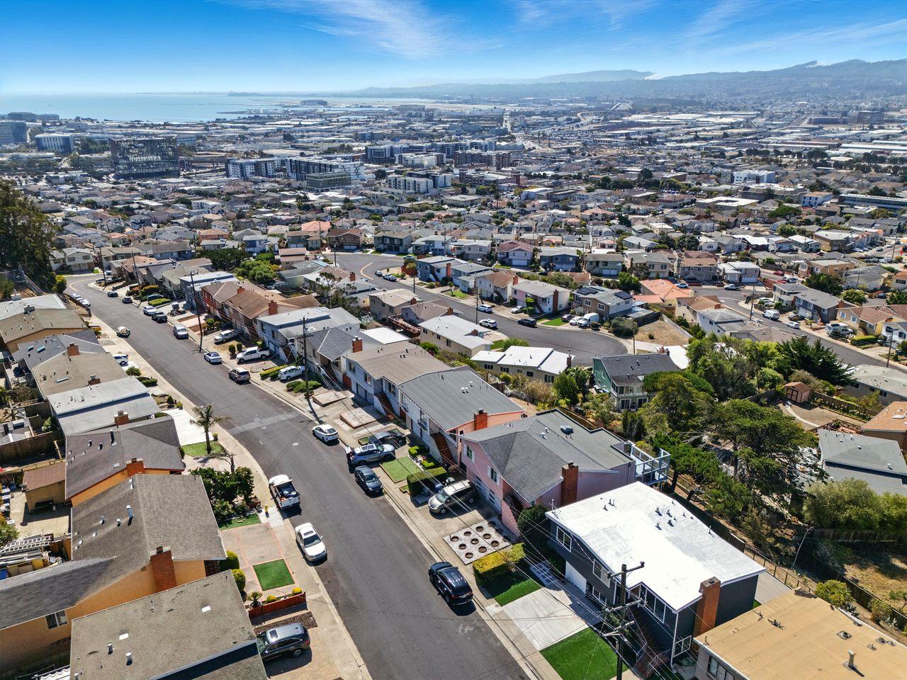 South San Francisco, California, 94080, United States, 4 Bedrooms Bedrooms, ,3 BathroomsBathrooms,Residential,For Sale,1951166