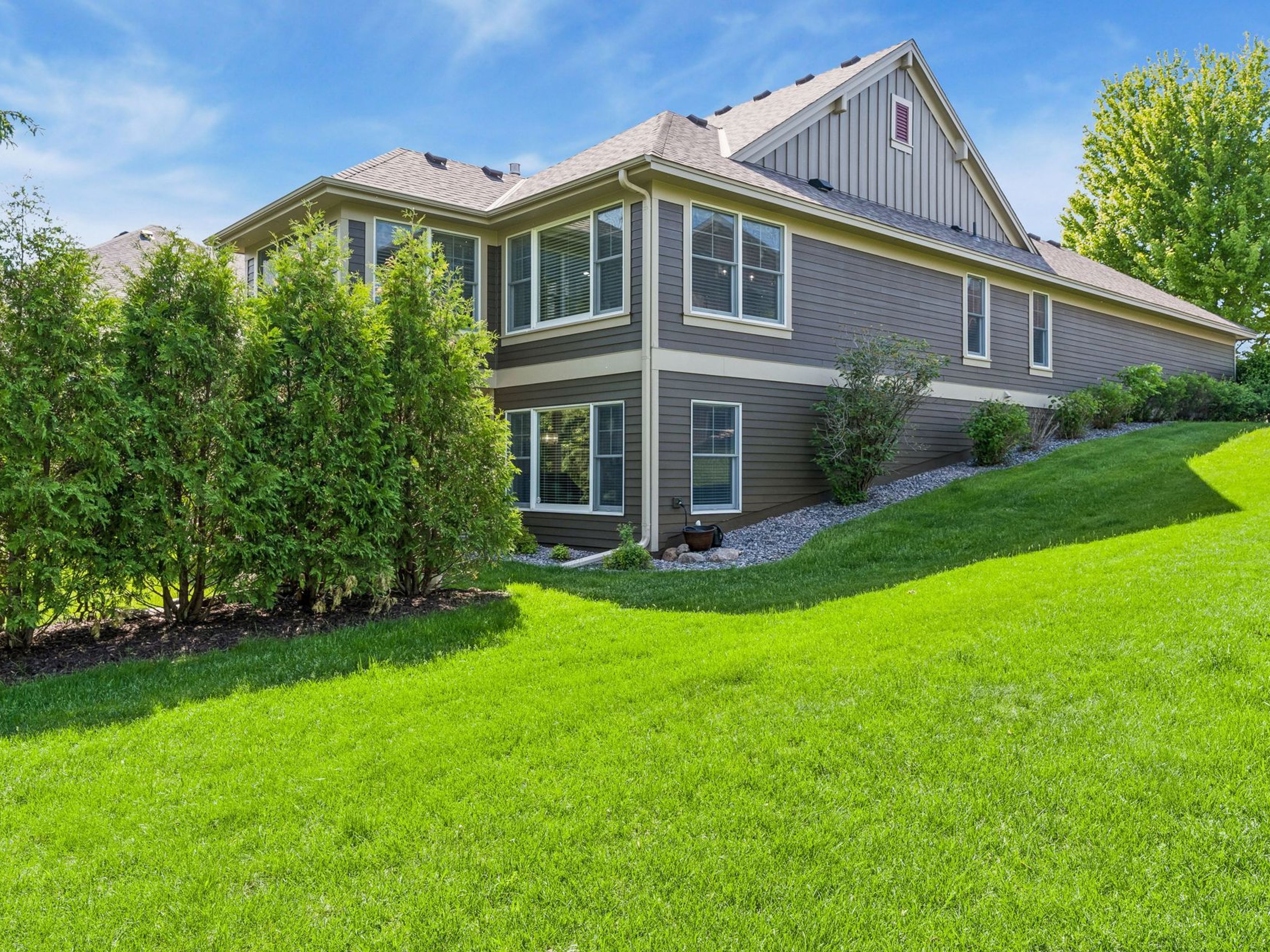  Elegant Woodbury Retreat with Luxurious Main-Level Living - 物件實景