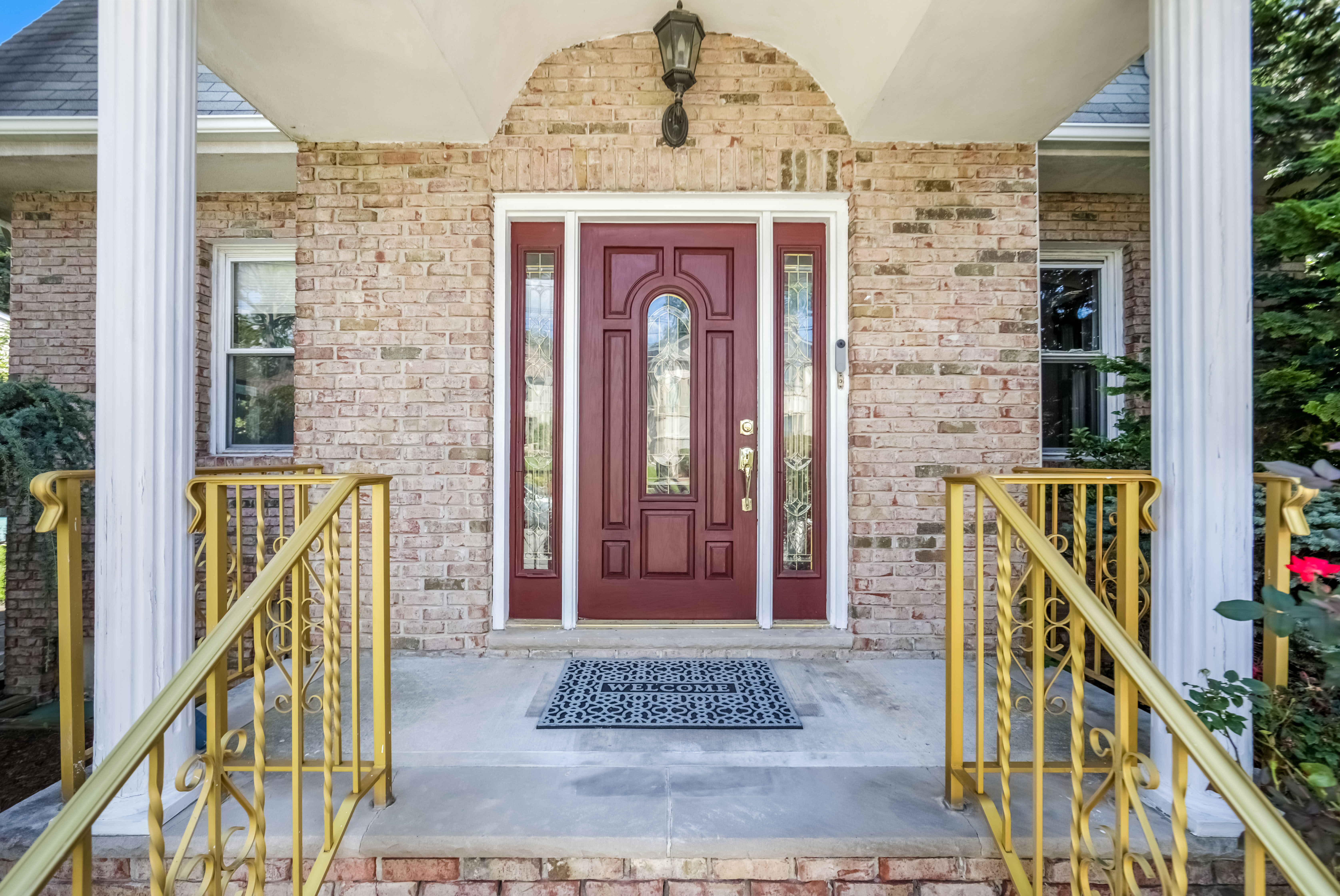 Cliffside Park, New Jersey, 07010, United States, 3 Bedrooms Bedrooms, ,3 BathroomsBathrooms,Residential,For Sale,1980135