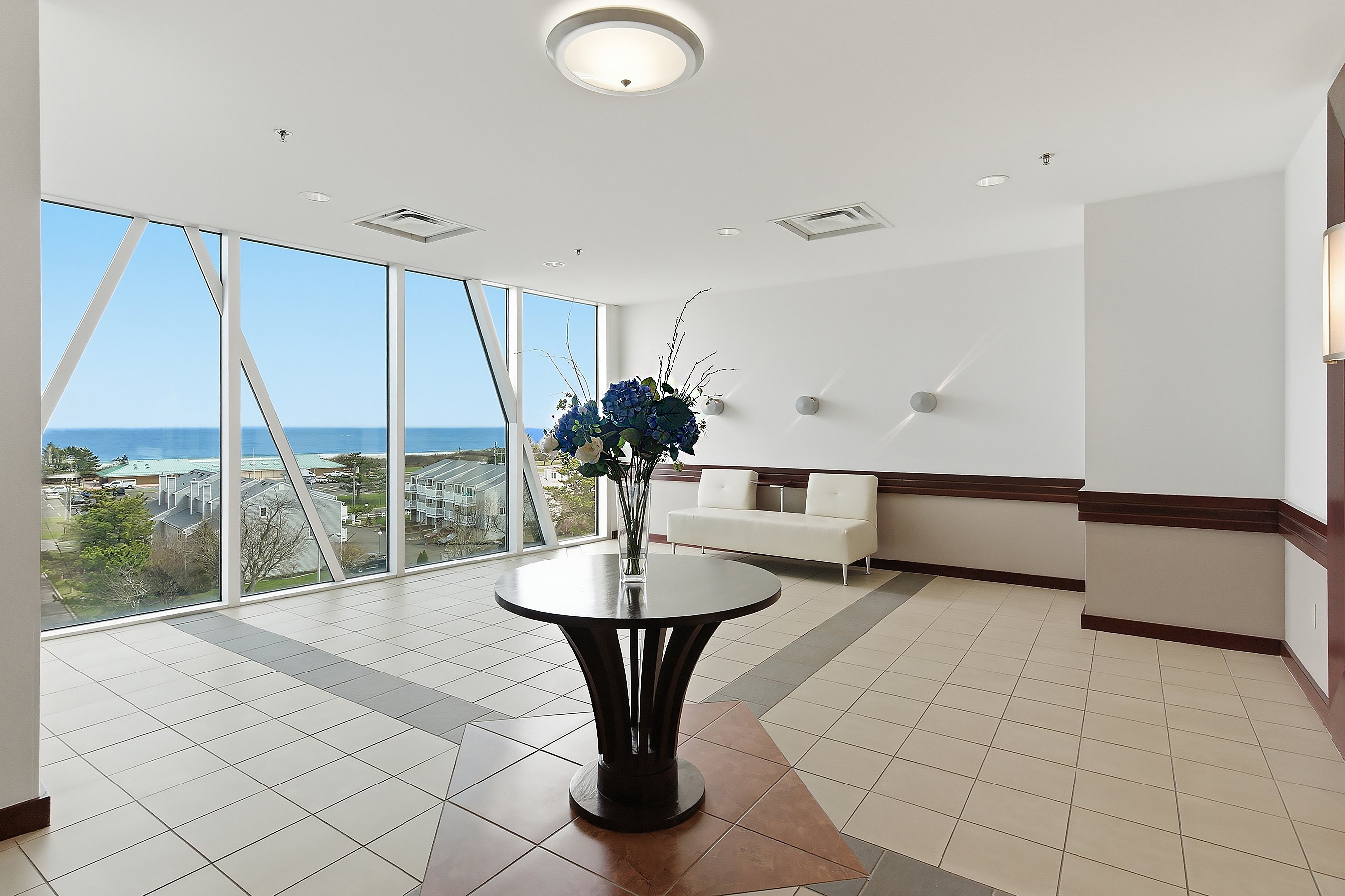  COASTAL RETREAT WITH CAPTIVATING OCEANVIEWS - 物件實景